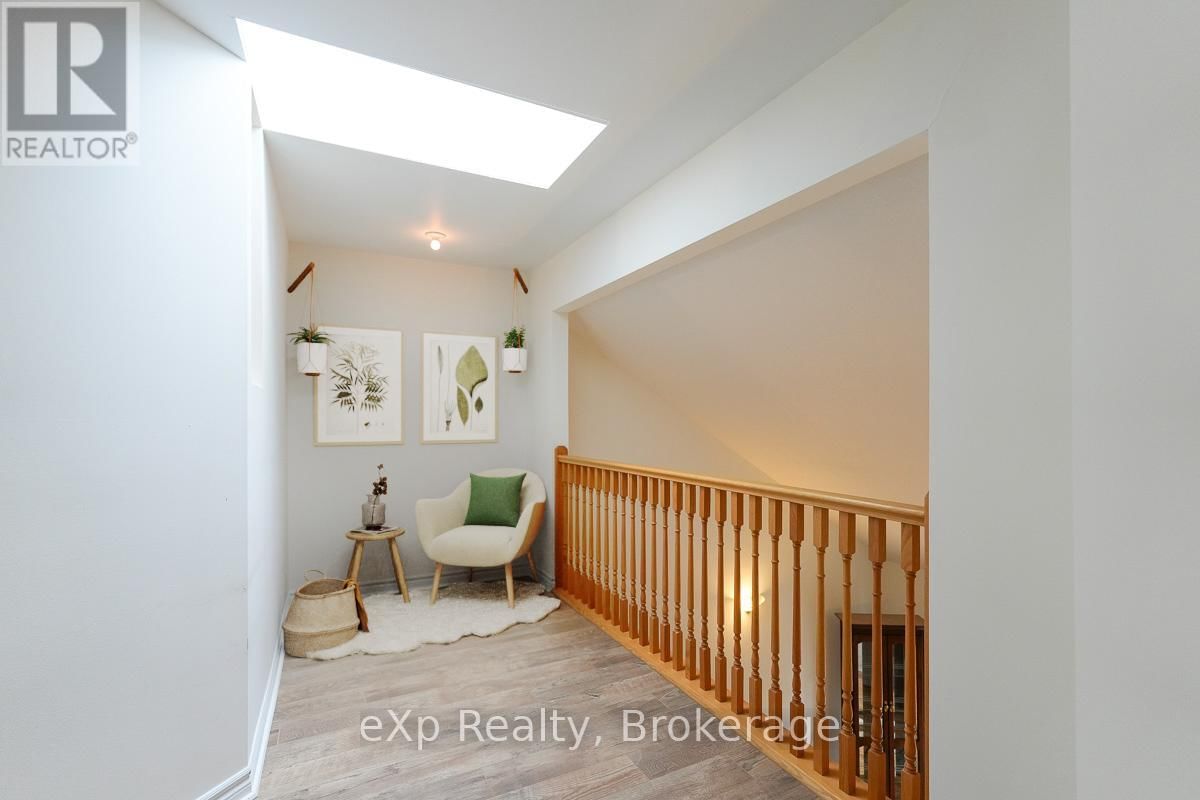 3 - 123 CHURCH STREET NORTH Image 23