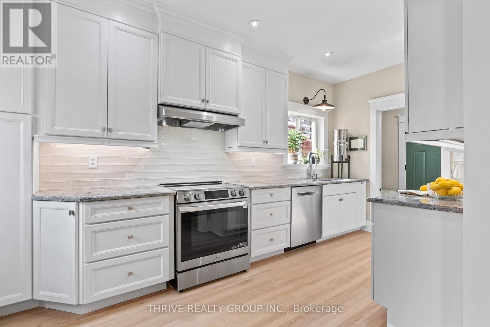 114 WORTLEY ROAD Image 18