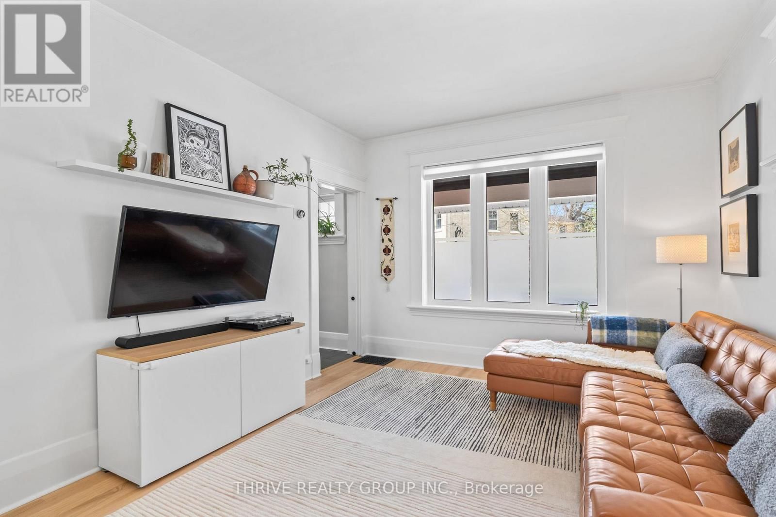 114 WORTLEY ROAD Image 8