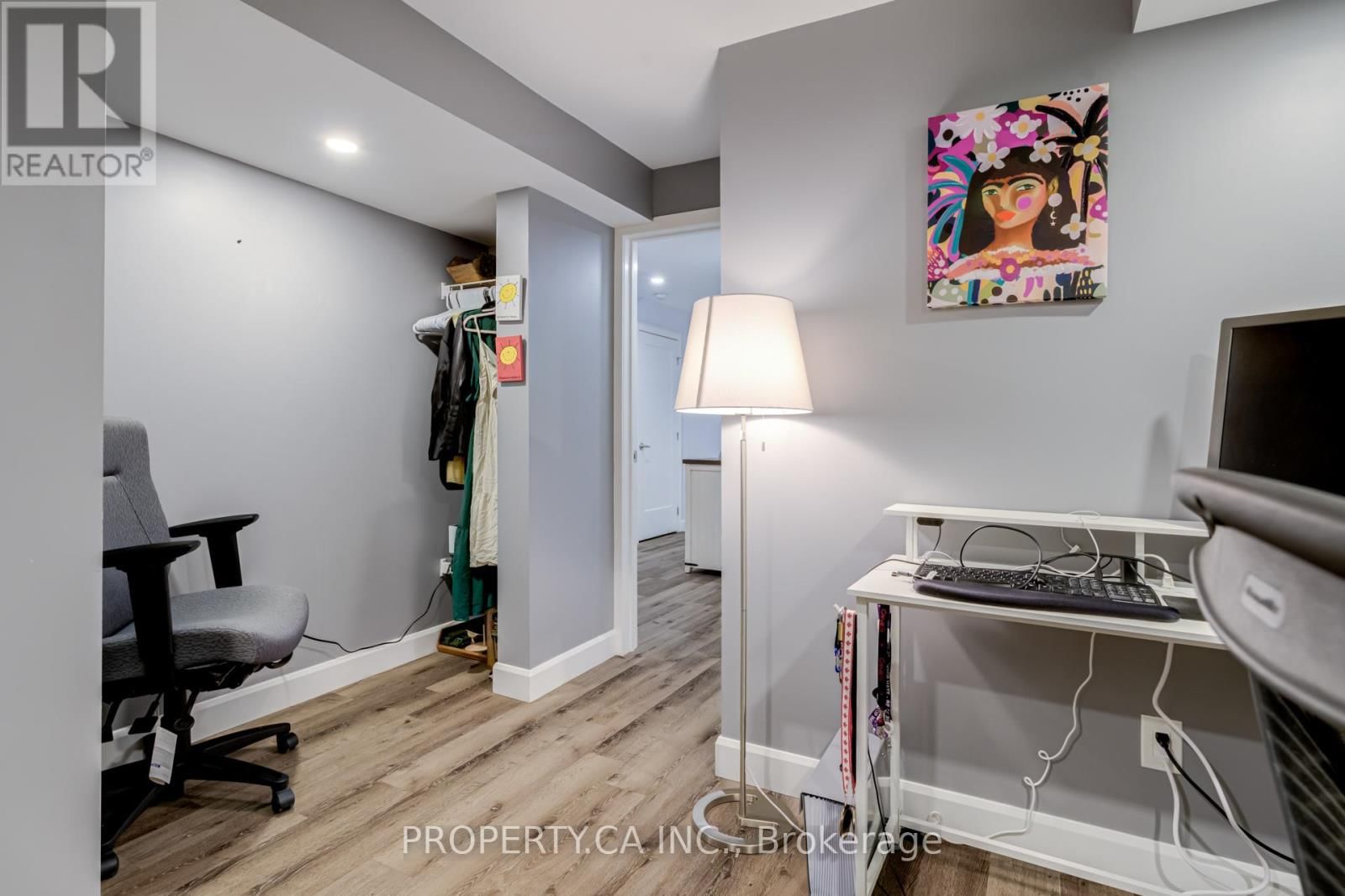 176 WHITHORN CRESCENT Image 35