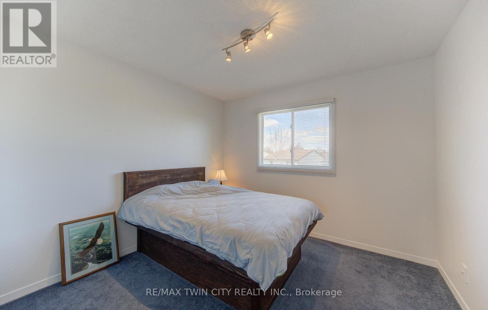 498 THORNDALE DRIVE Image 20