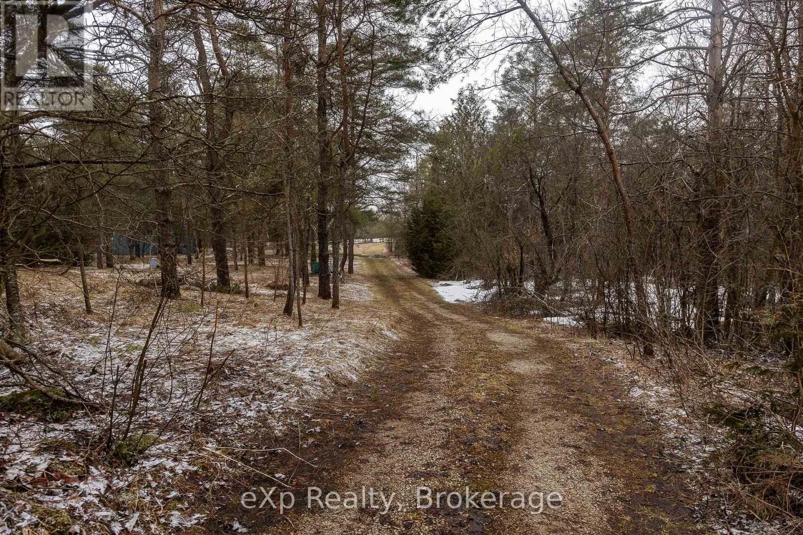 736073 WEST BACK LINE Image 17