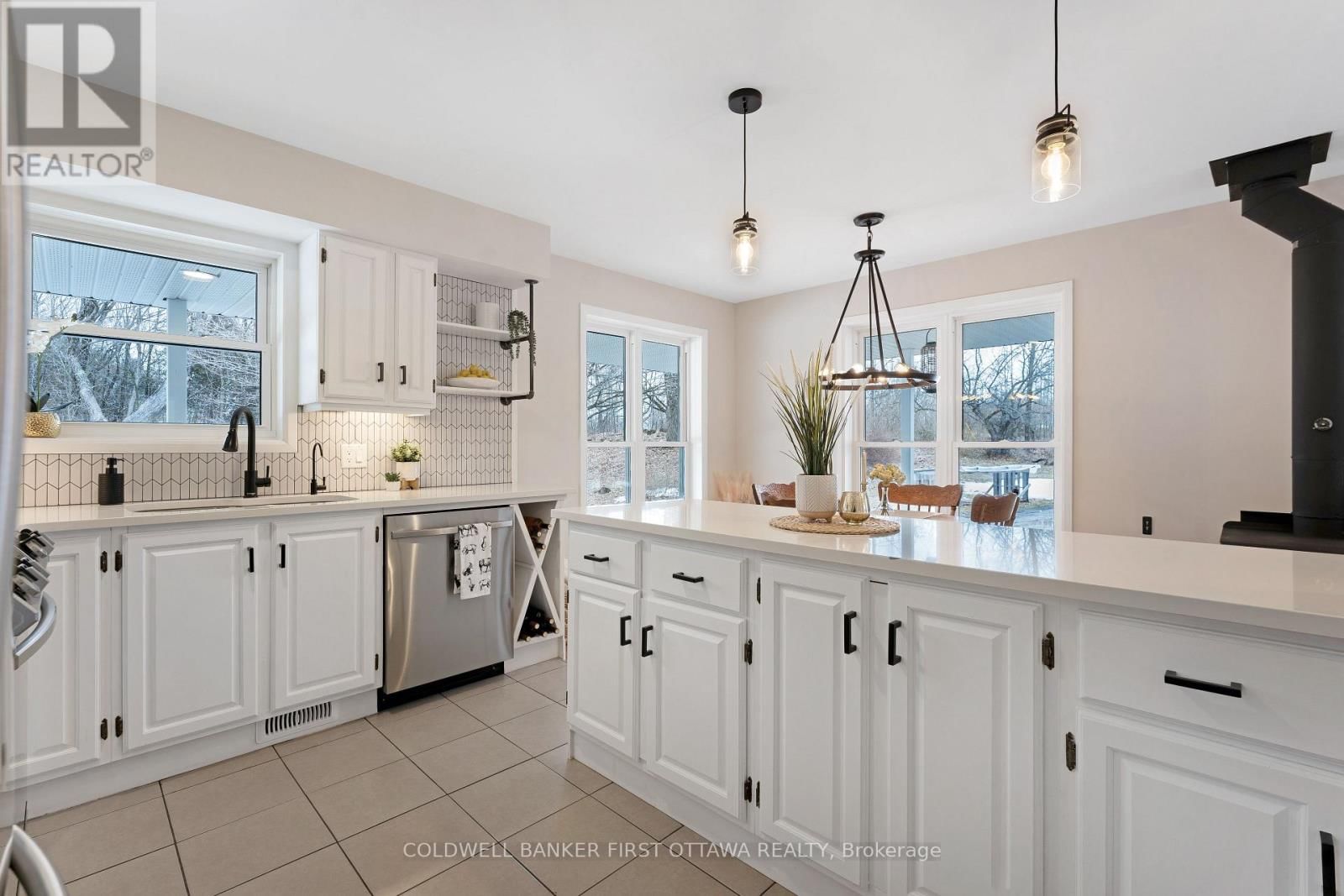 2511 CONCESSION 10C Image 11