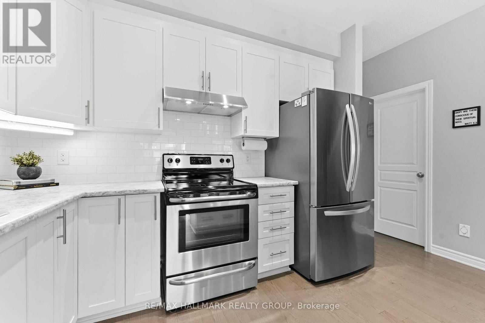 107 WILD SENNA WAY Image 18