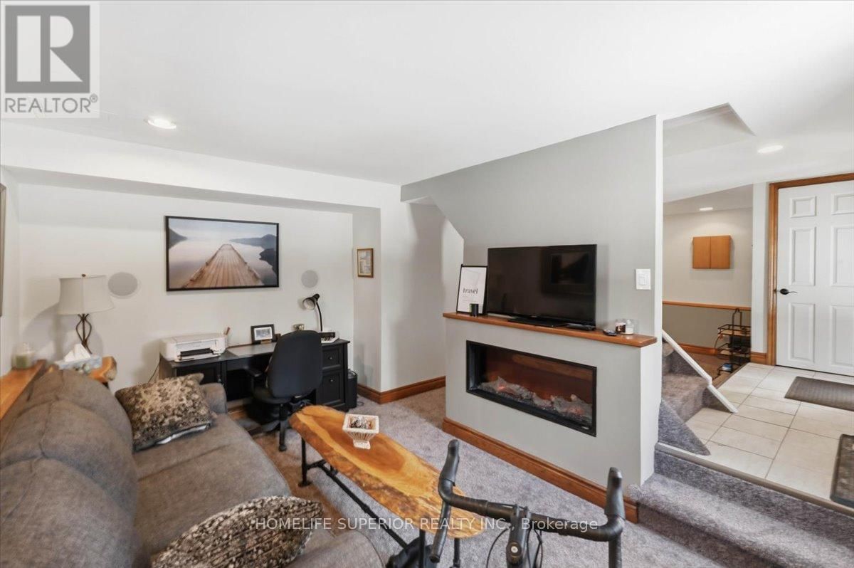 250 RIVER GARDEN ROAD Image 9