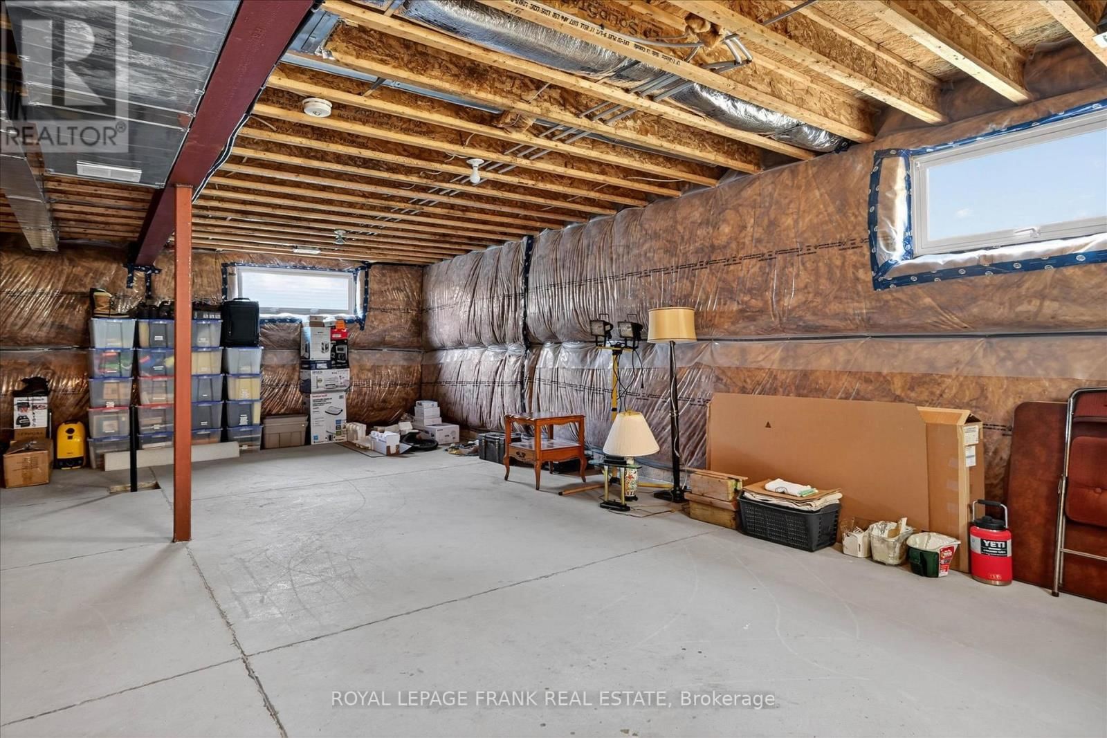 23 CHARLTON COURT Image 31