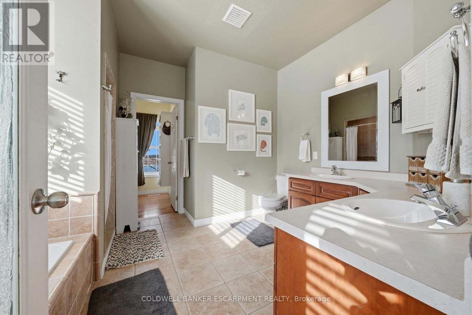 4923 WELLINGTON 44 ROAD Image 27