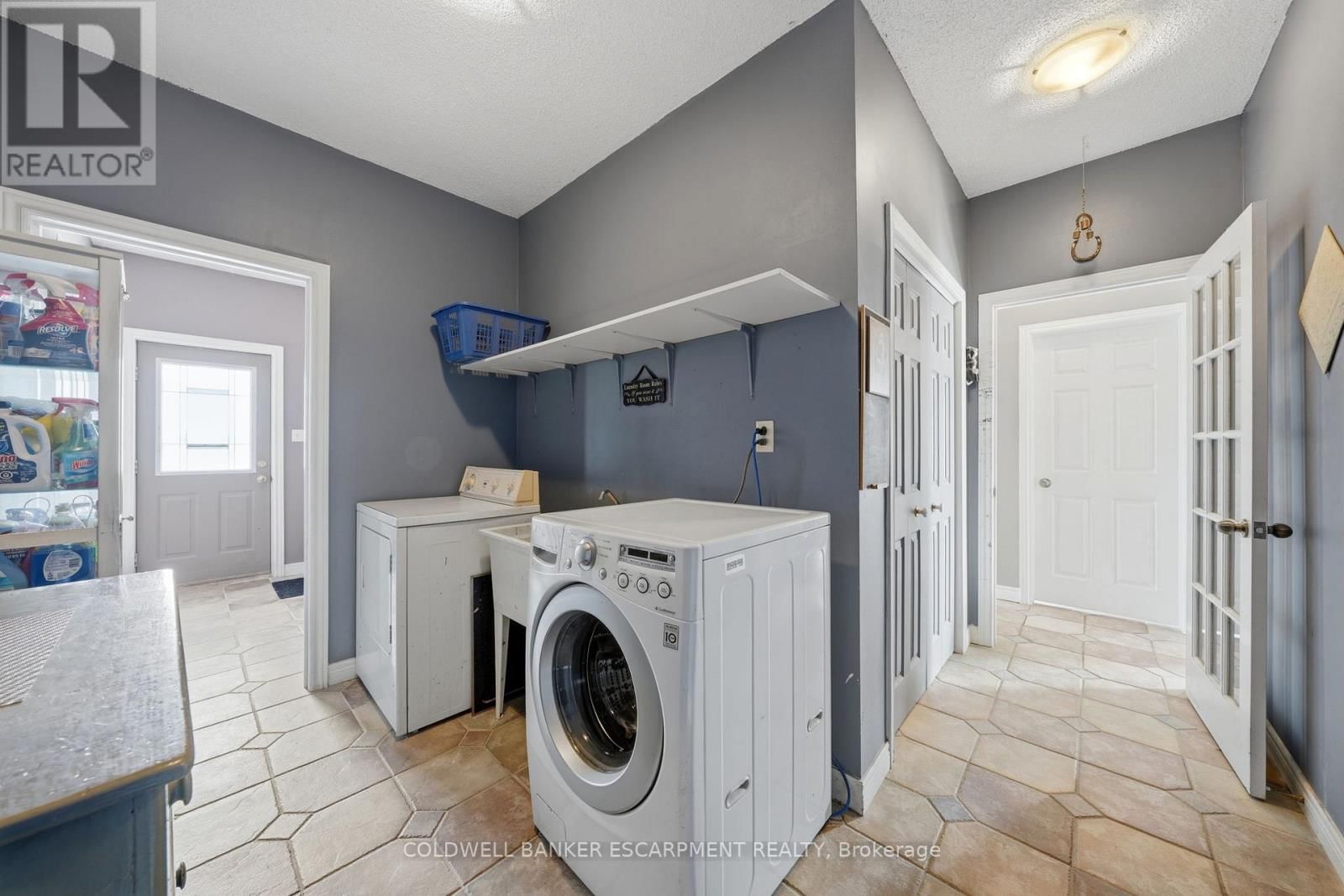 4923 WELLINGTON 44 ROAD Image 35