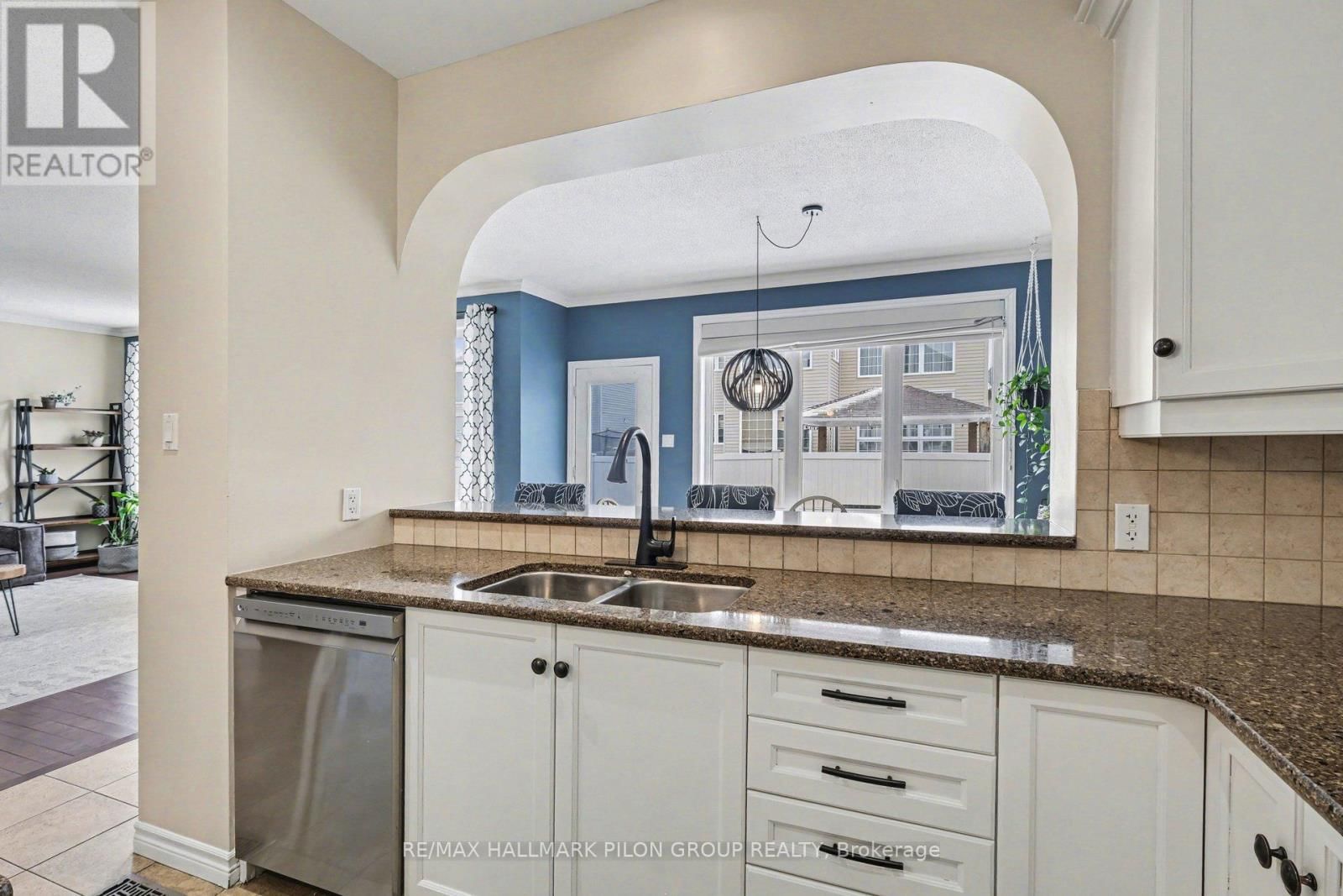 1878 MONTMERE AVENUE Image 6