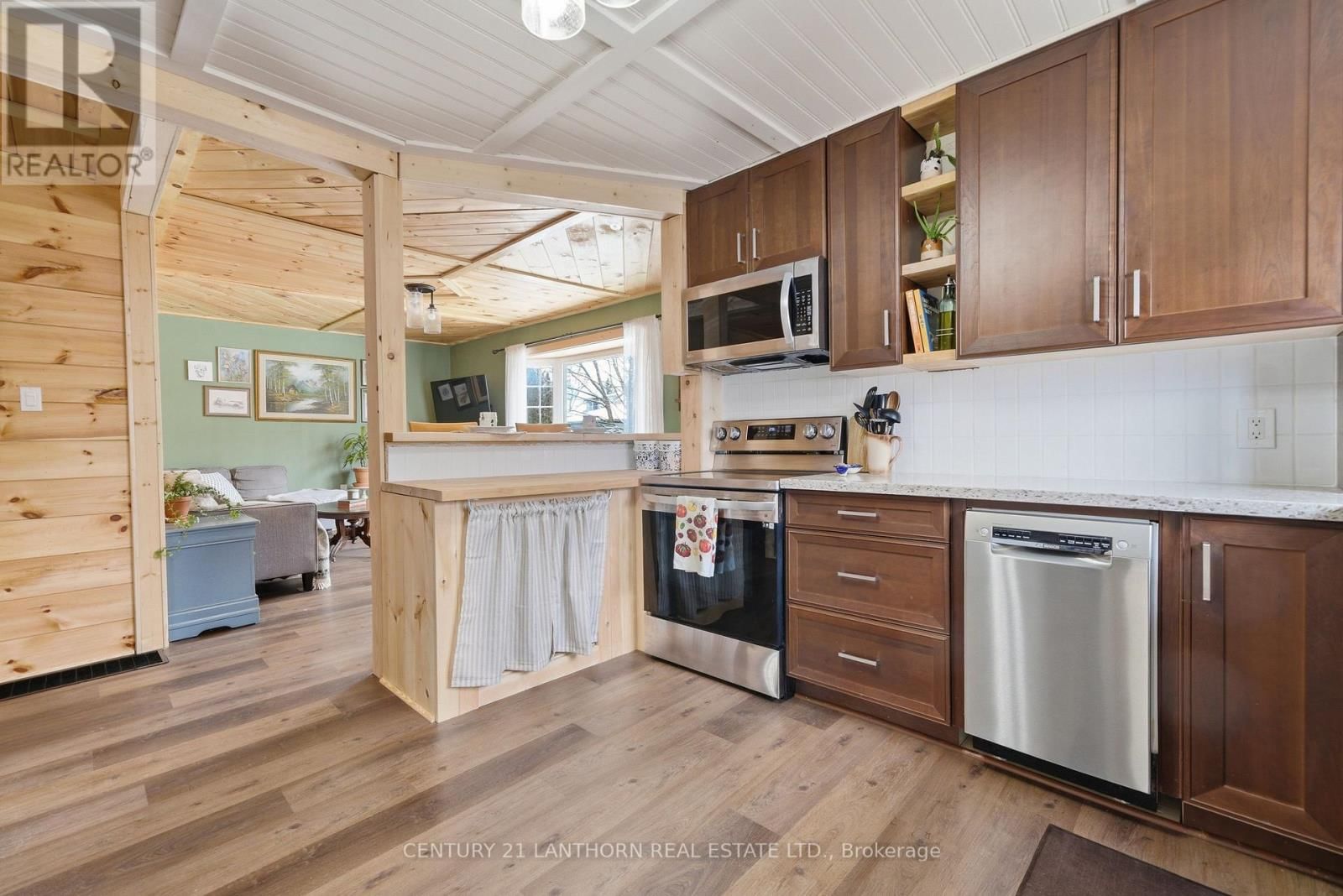 2 DUNCAN STREET Image 13