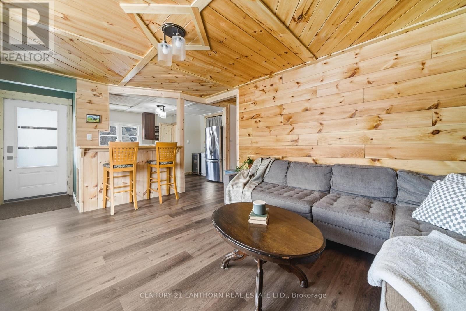 2 DUNCAN STREET Image 8