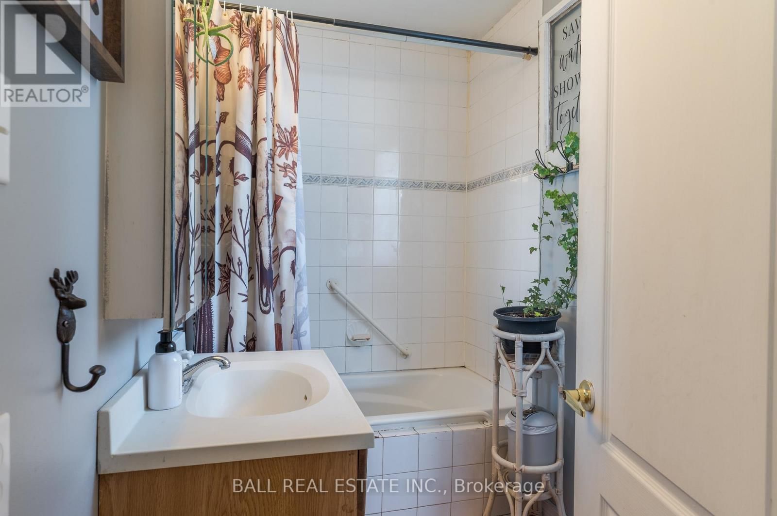 24 NICHOLLS STREET Image 18