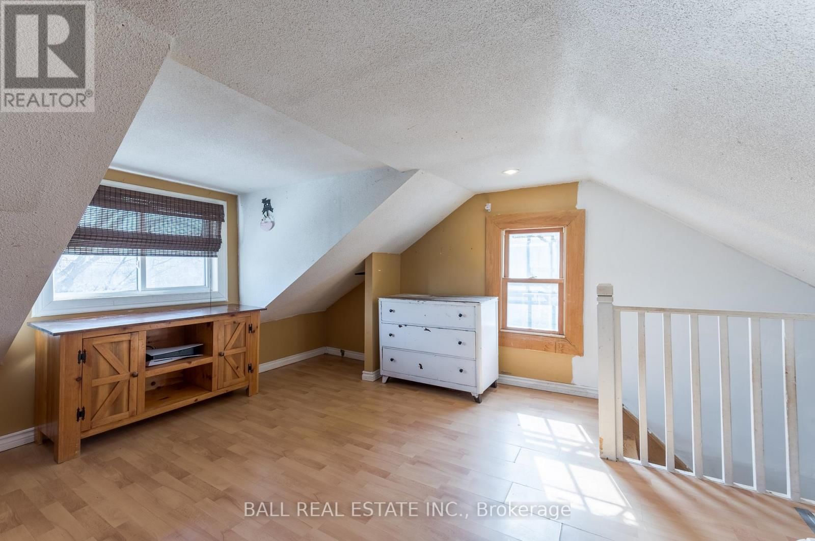 24 NICHOLLS STREET Image 21