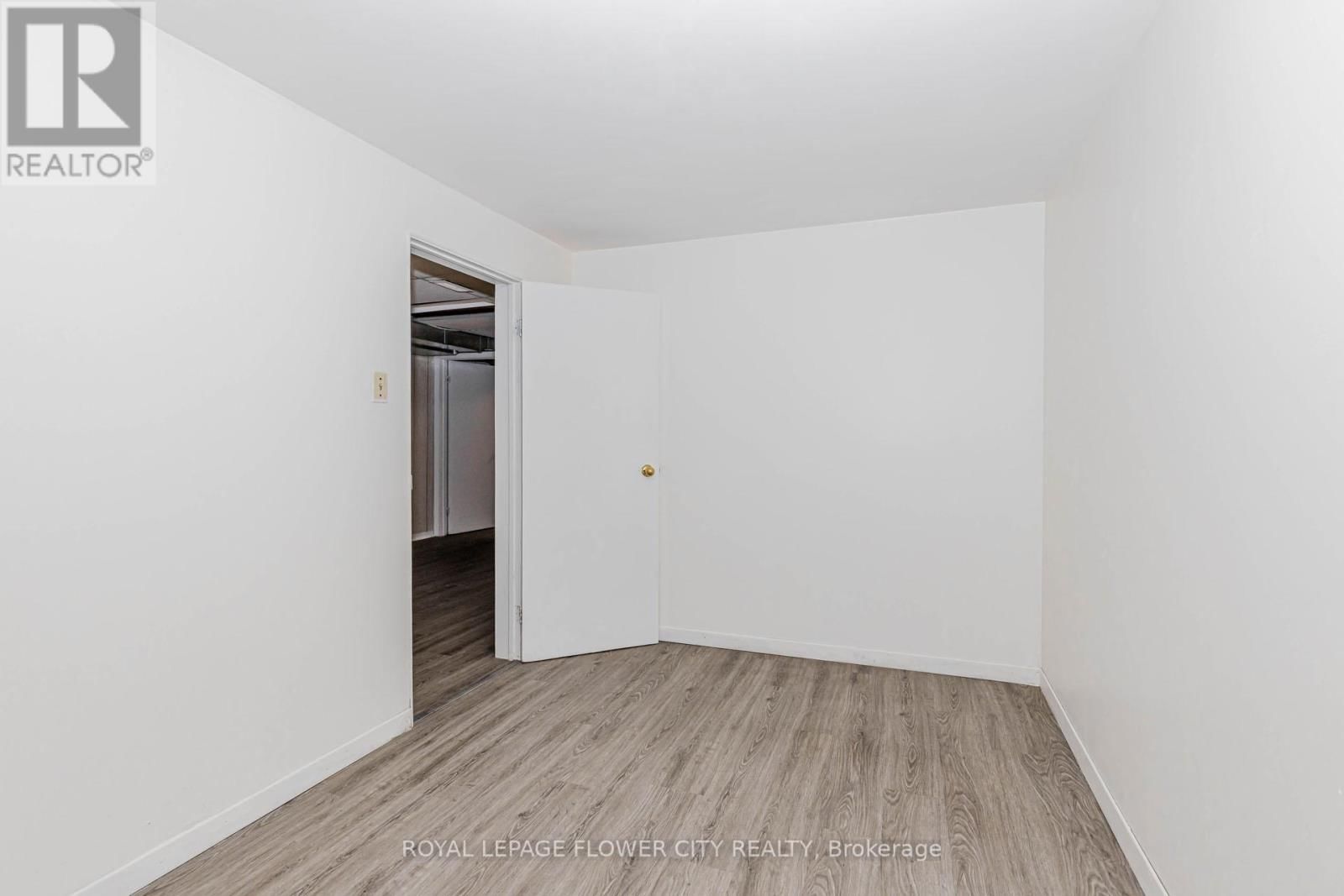 1421 FANSHAWE PARK ROAD EAST Image 38