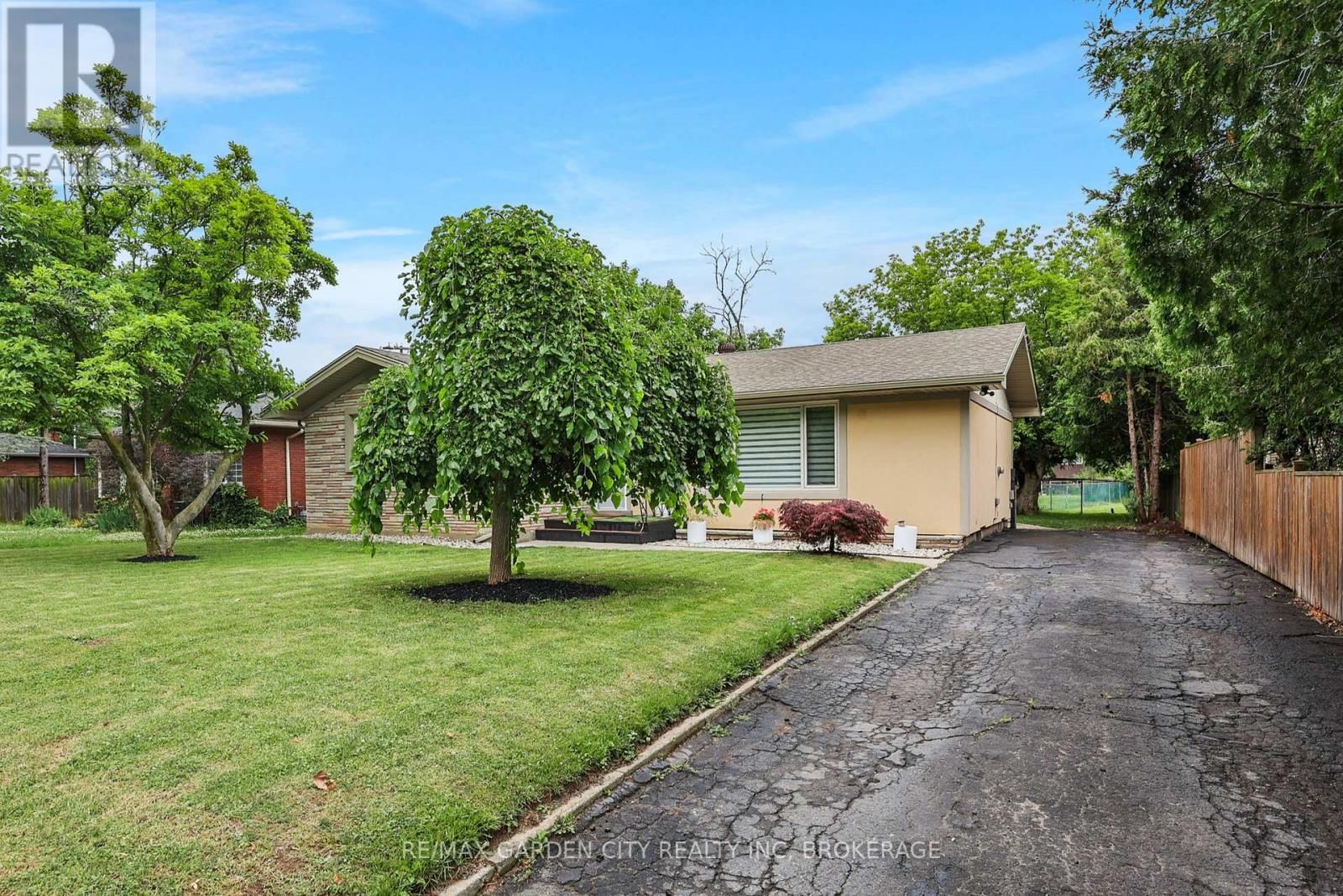 18 WAKIL DRIVE Image 20