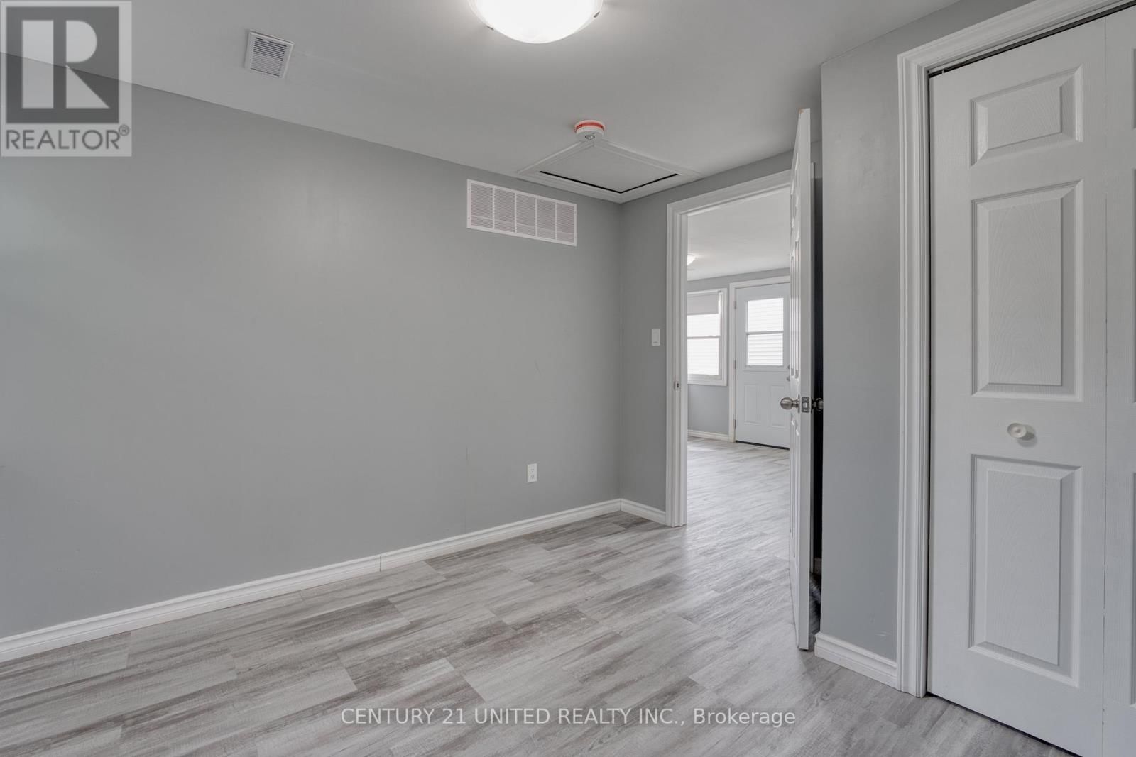 2 - 17 KIRK STREET Image 13