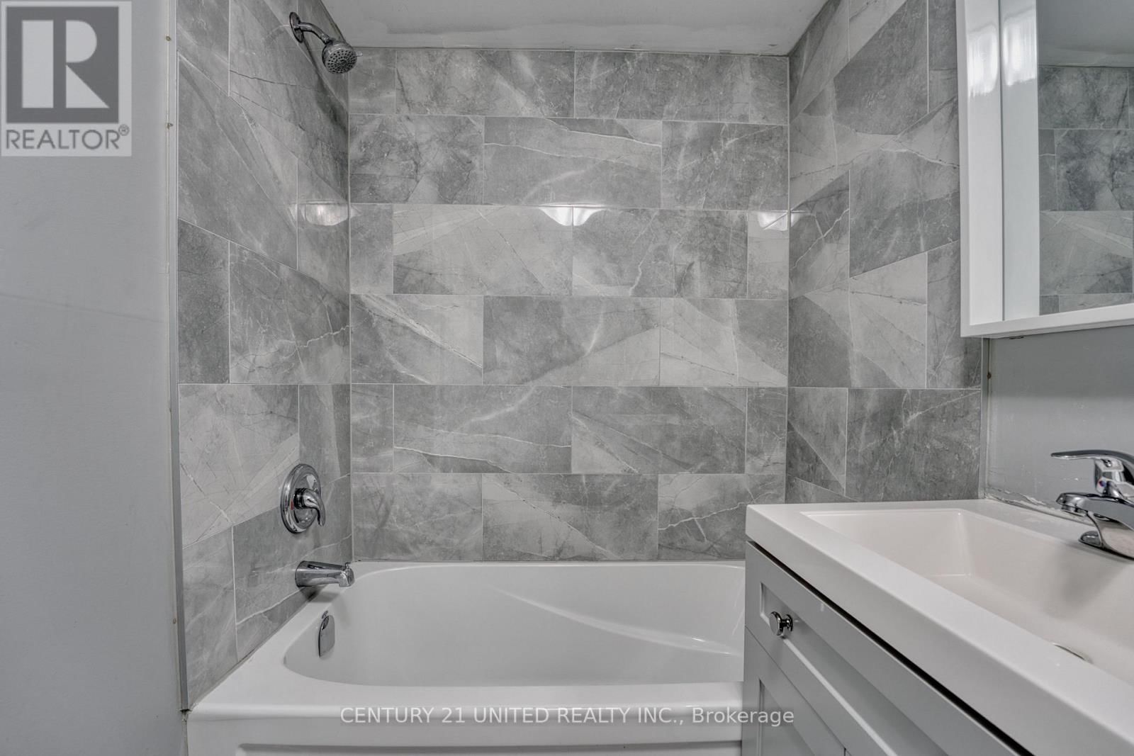 2 - 17 KIRK STREET Image 14