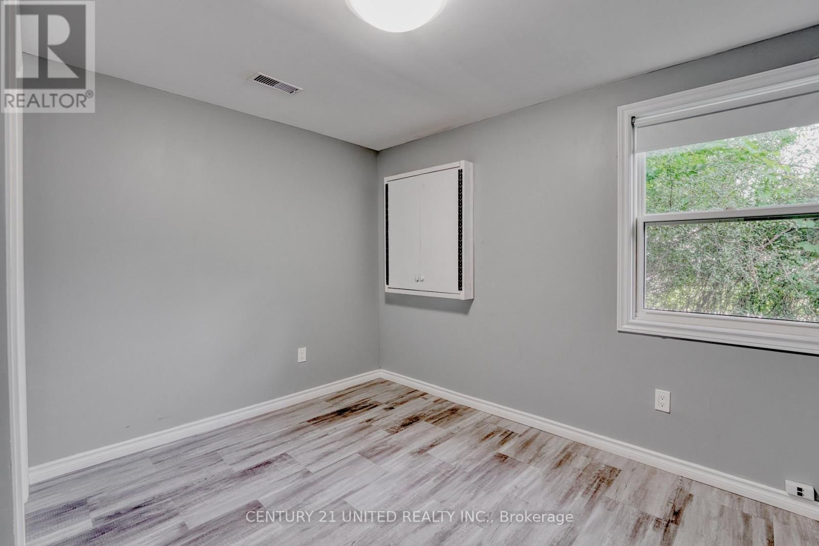 2 - 17 KIRK STREET Image 17