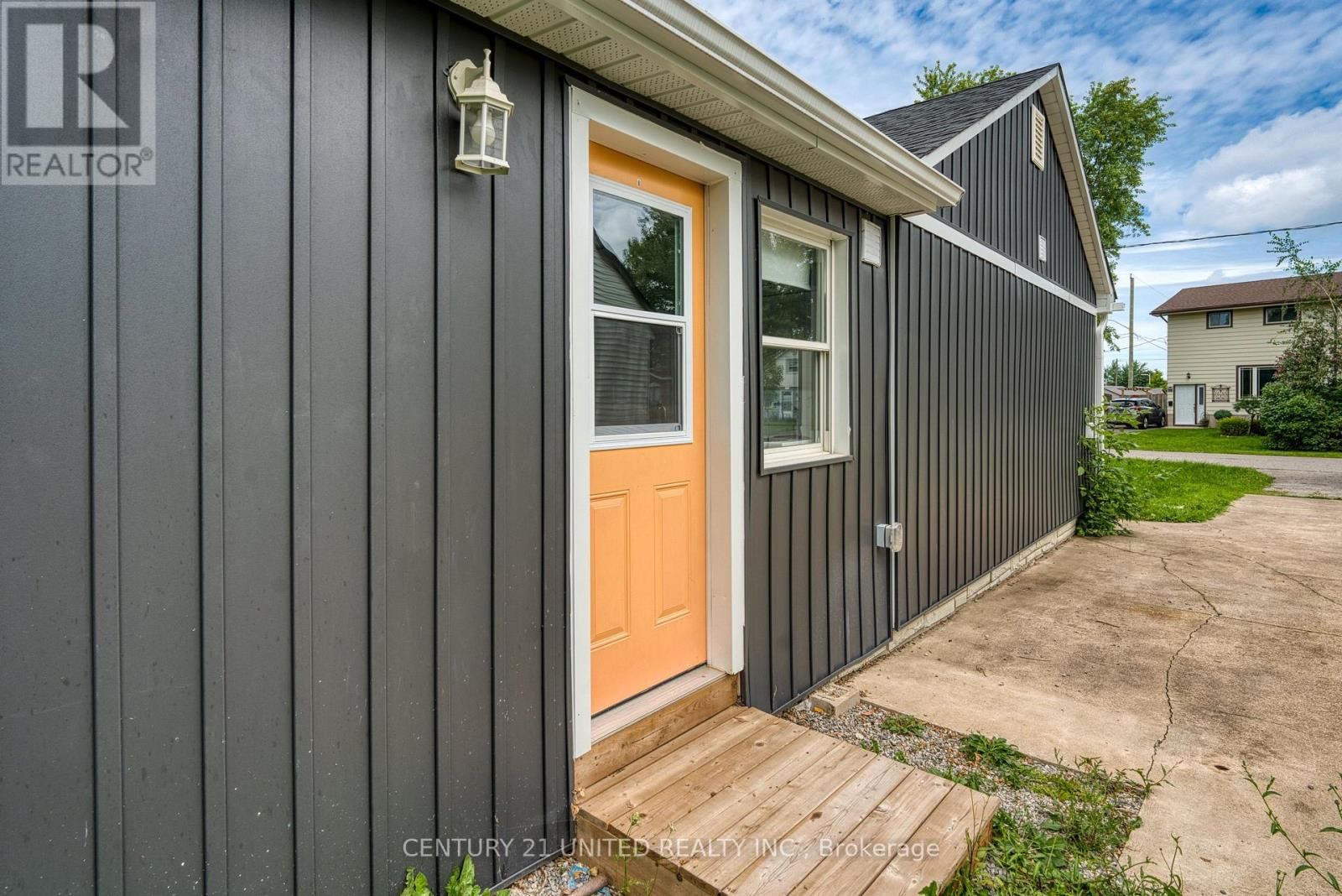 2 - 17 KIRK STREET Image 5