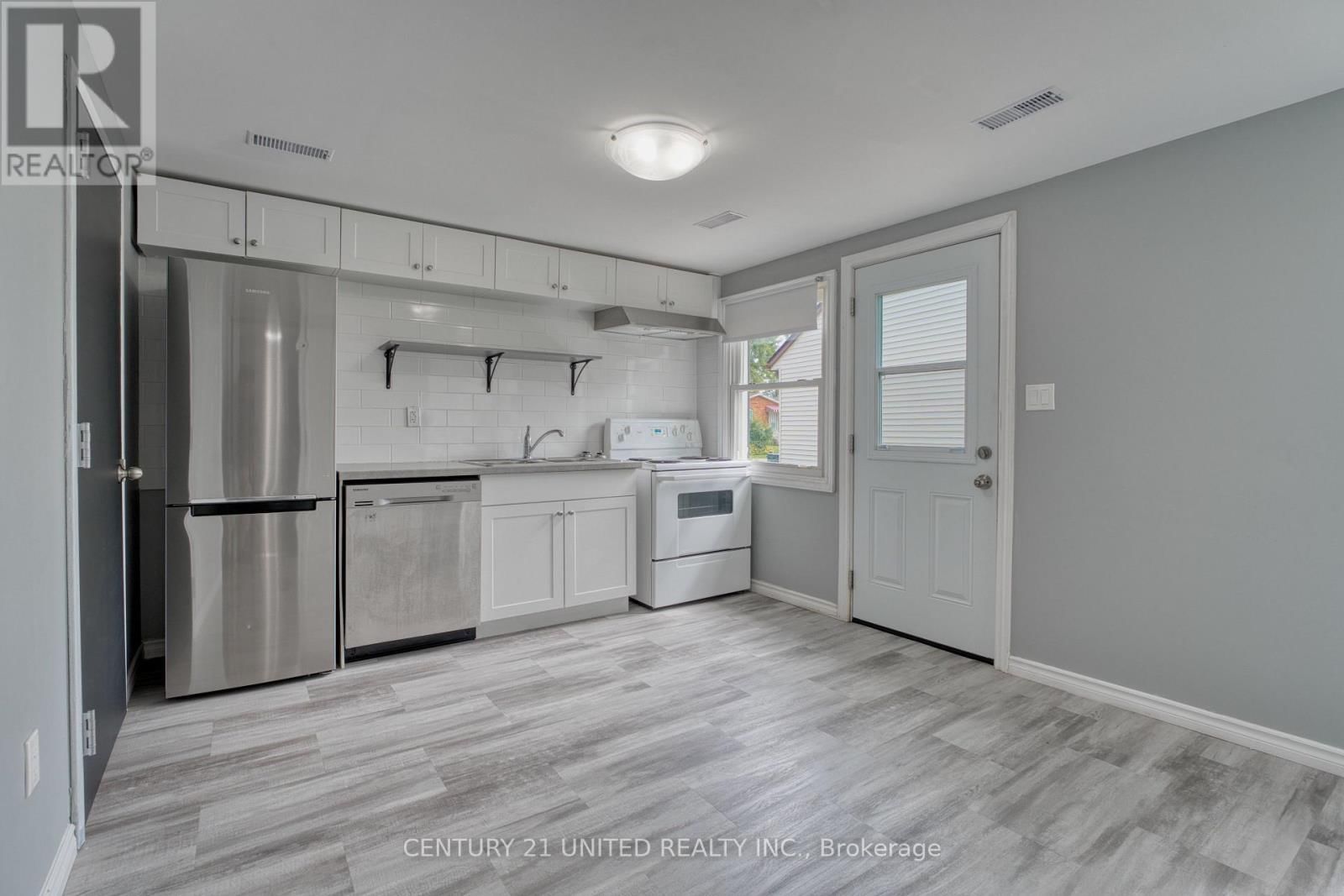 2 - 17 KIRK STREET Image 8