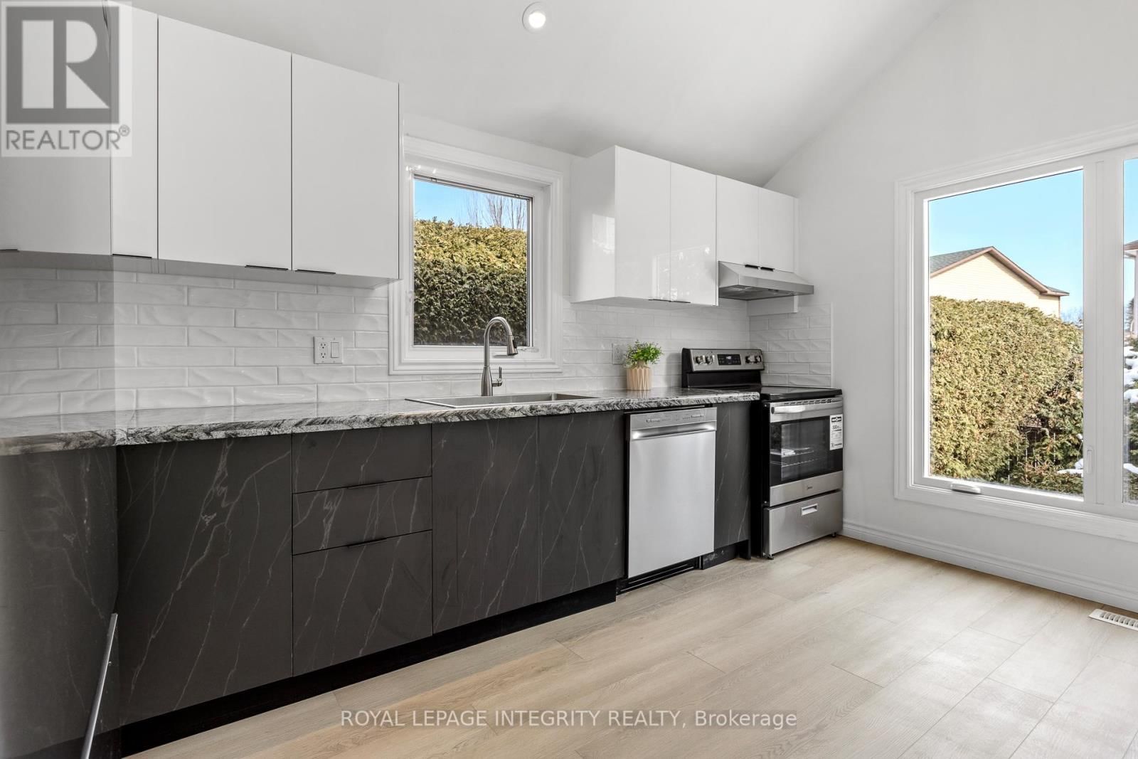 6368 VISENEAU DRIVE Image 8