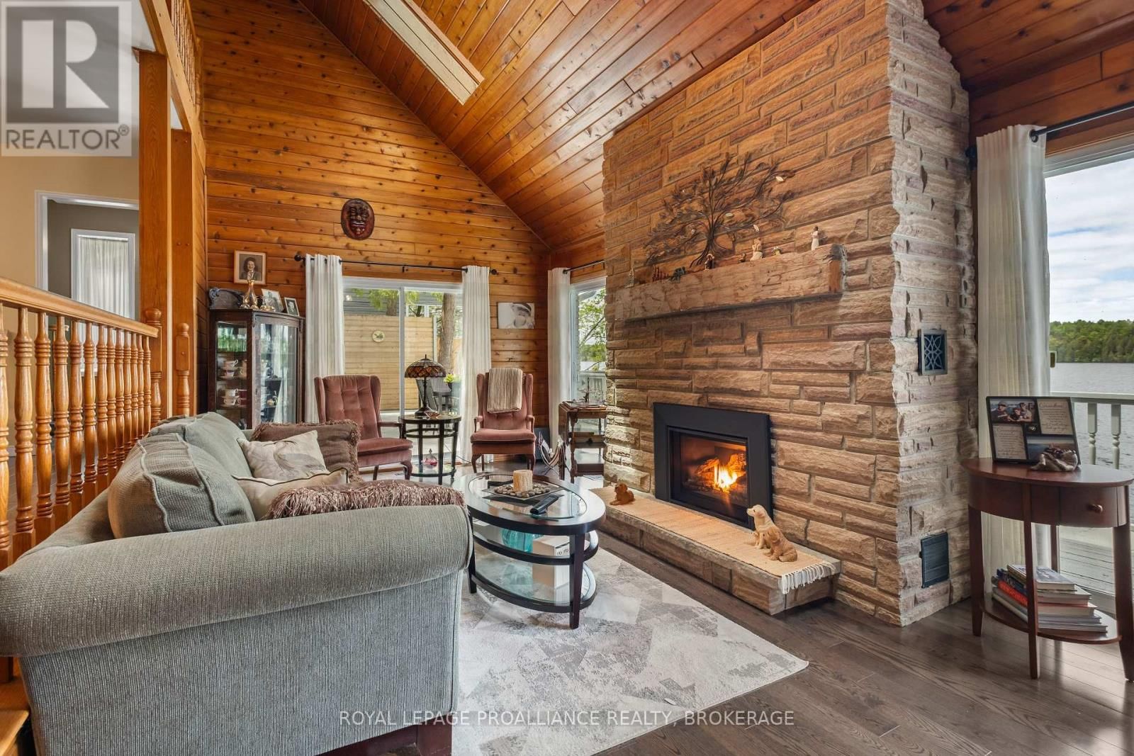 1020 LARK LANE Image 20