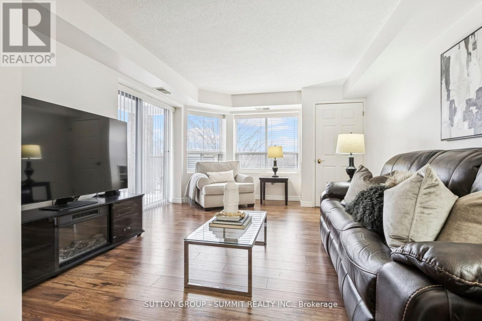 401 - 281 BRISTOL STREET Image 22