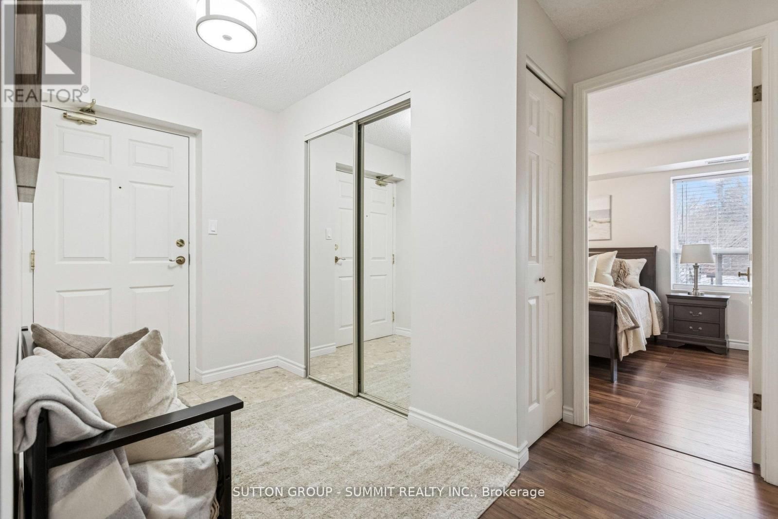 401 - 281 BRISTOL STREET Image 6