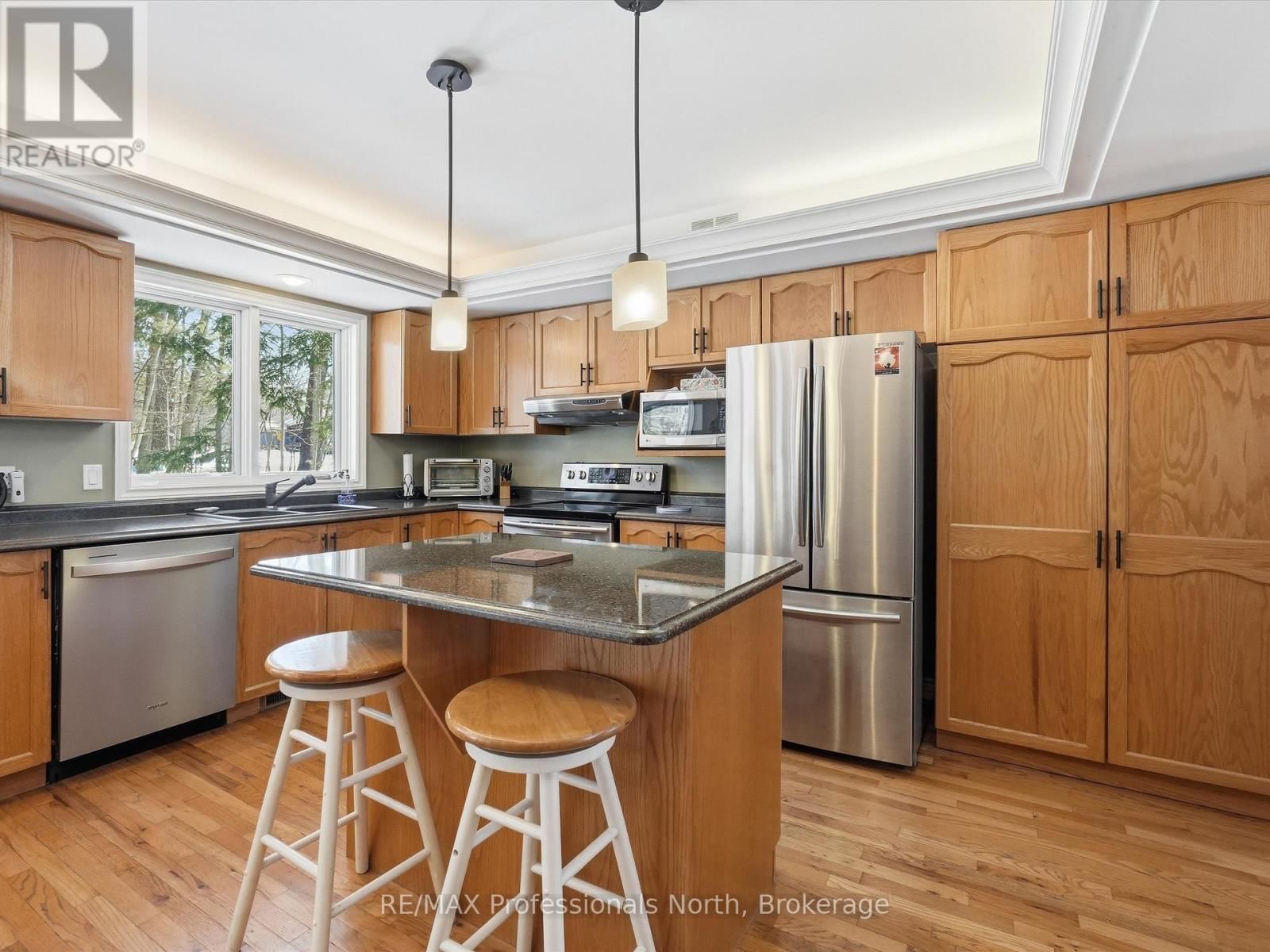 31 THE GRANITE BLUFF Image 20