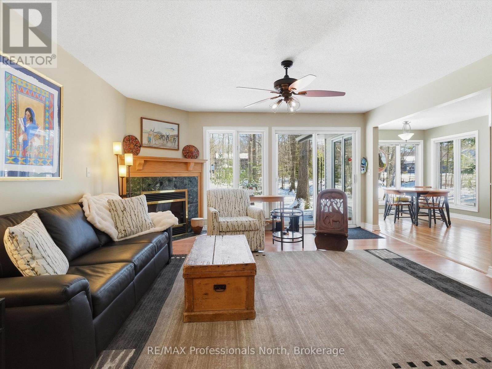 31 THE GRANITE BLUFF Image 24