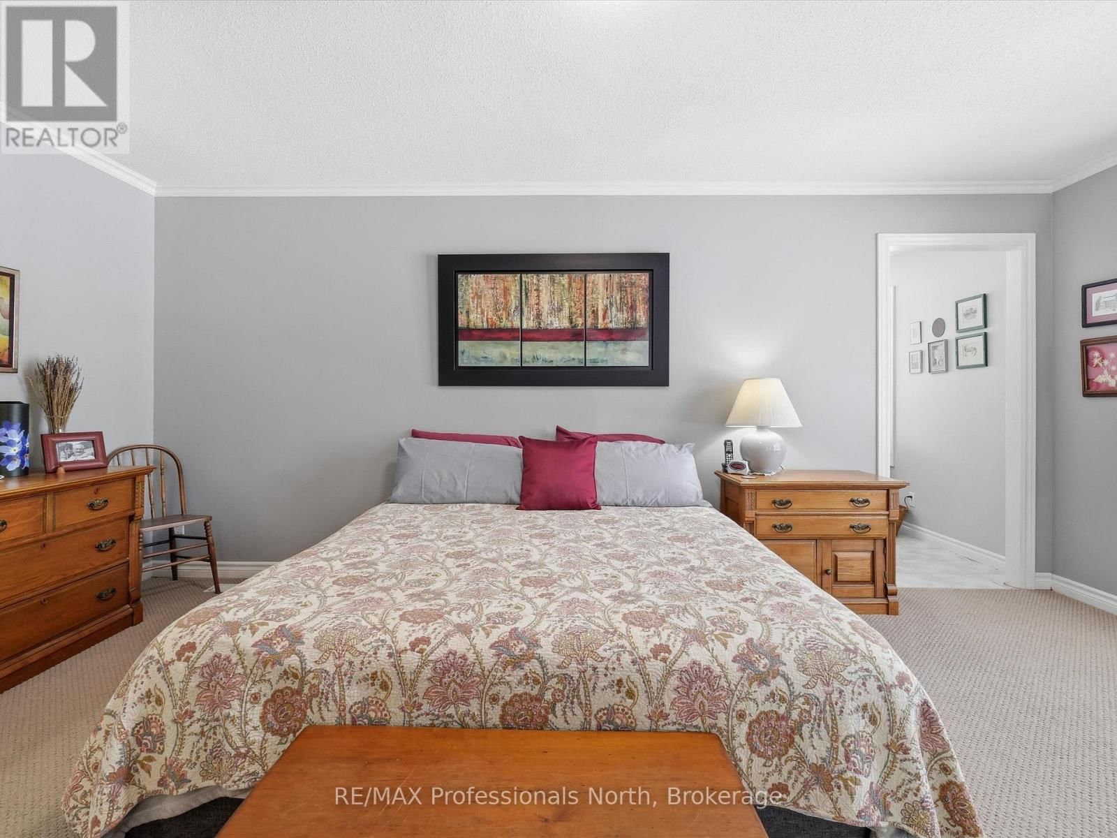 31 THE GRANITE BLUFF Image 28