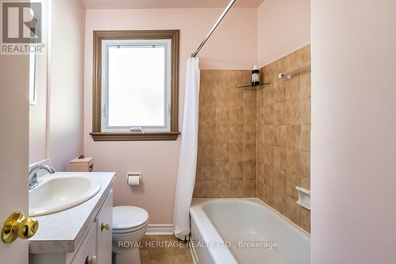 250 KING GEORGE STREET Image 14