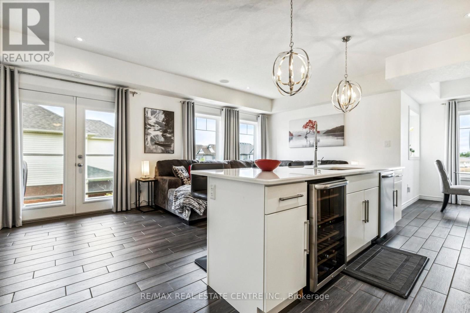 A1 - 70 WILLOWRUN DRIVE EAST Image 22