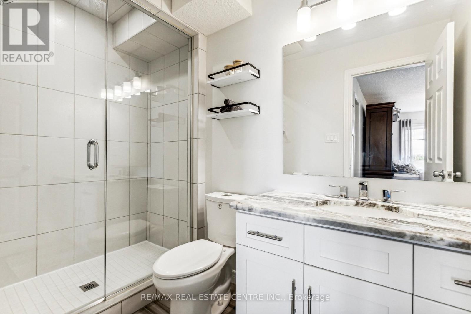 A1 - 70 WILLOWRUN DRIVE EAST Image 36