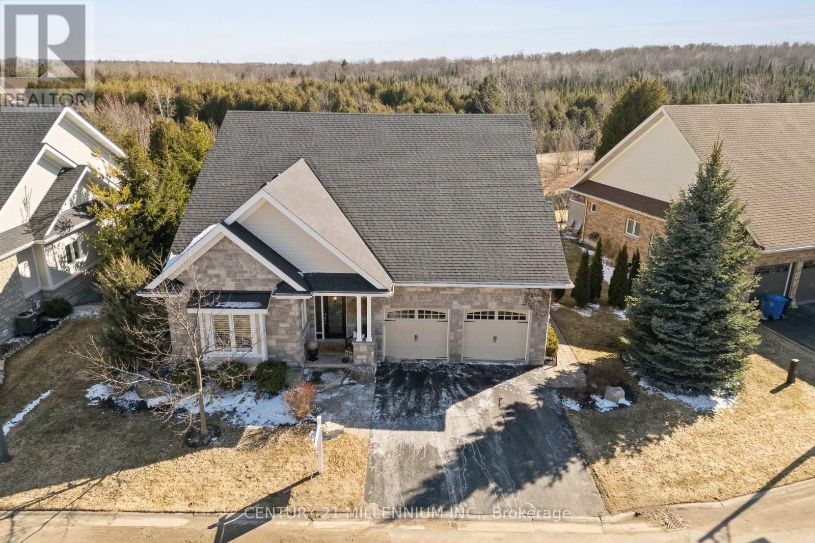 123 - 200 KINGFISHER DRIVE Image 1