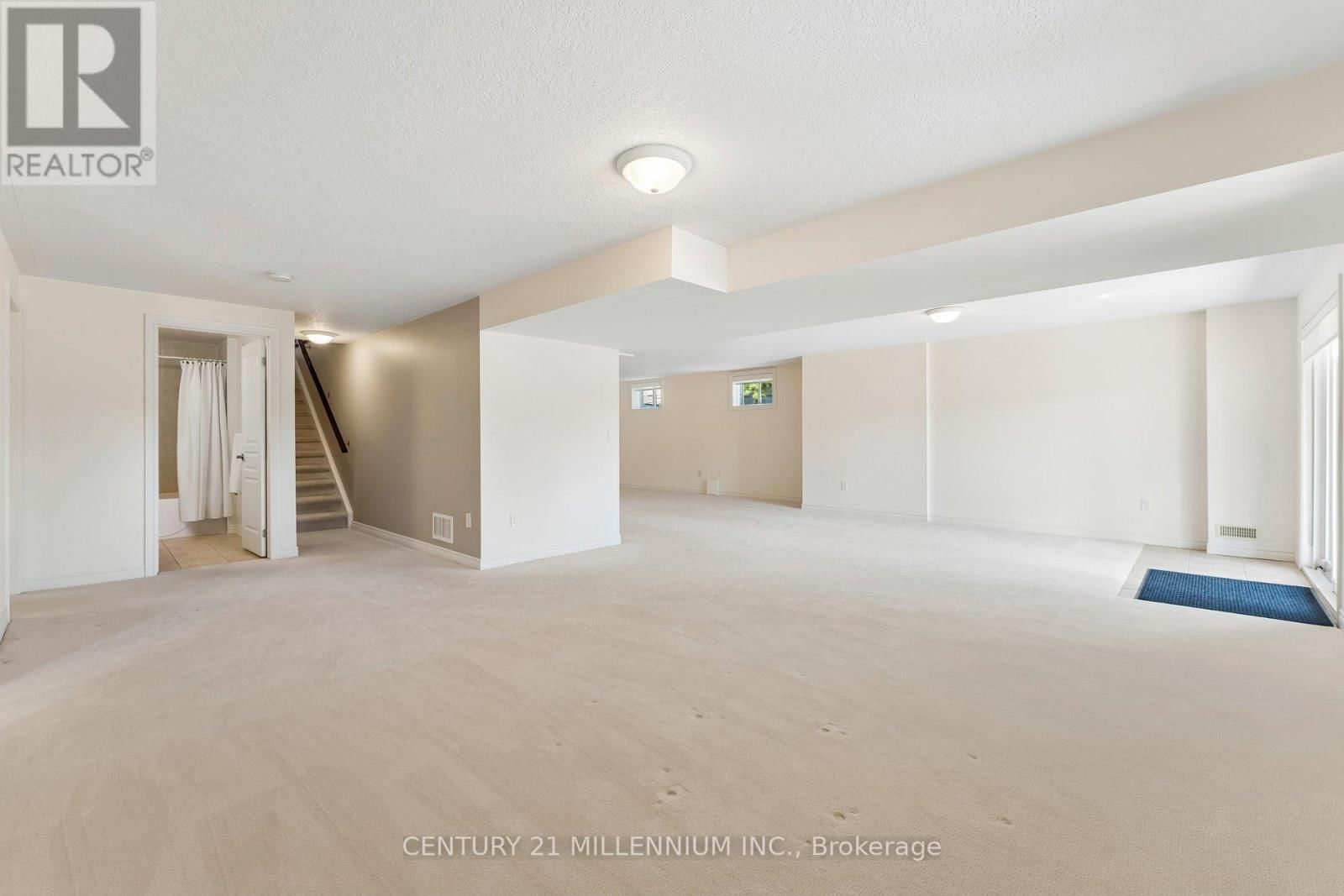 123 - 200 KINGFISHER DRIVE Image 29