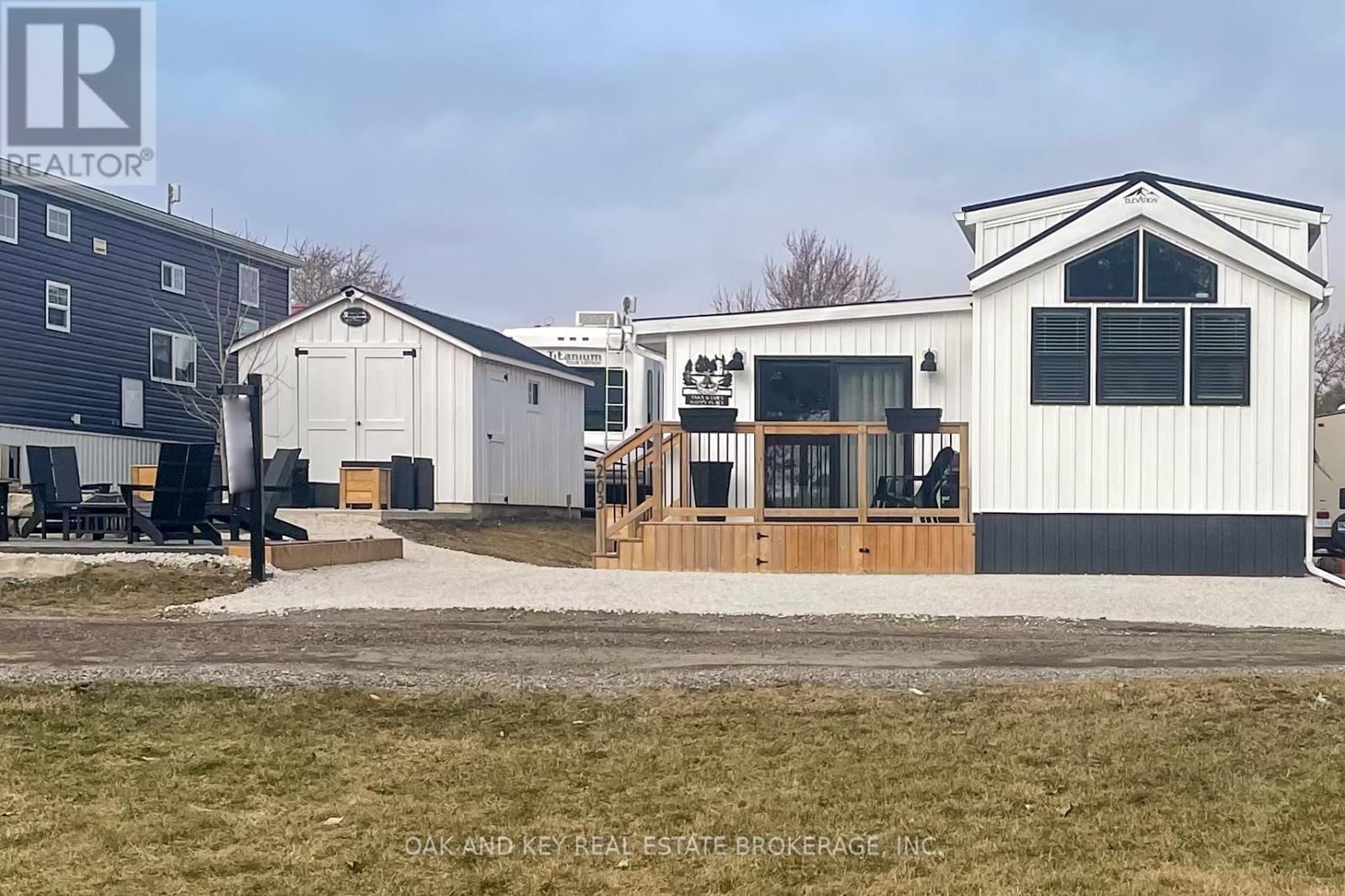 203 - 4838 SWITZER DRIVE Image 3