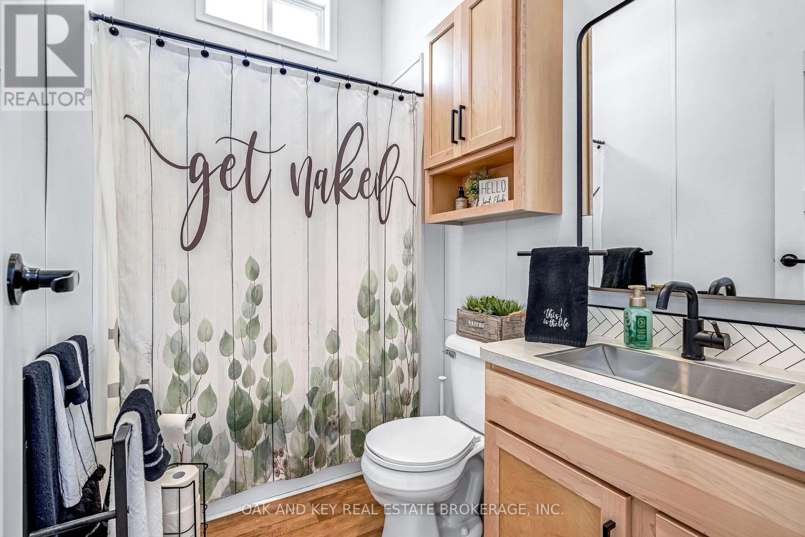 203 - 4838 SWITZER DRIVE Image 31