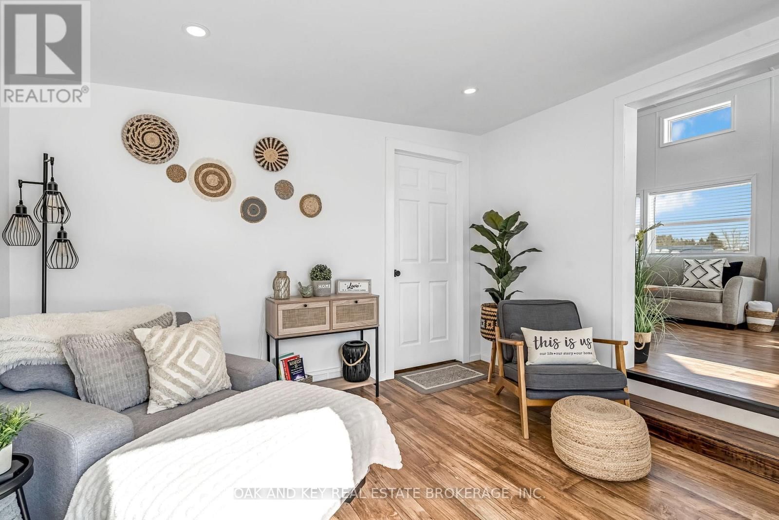 203 - 4838 SWITZER DRIVE Image 5