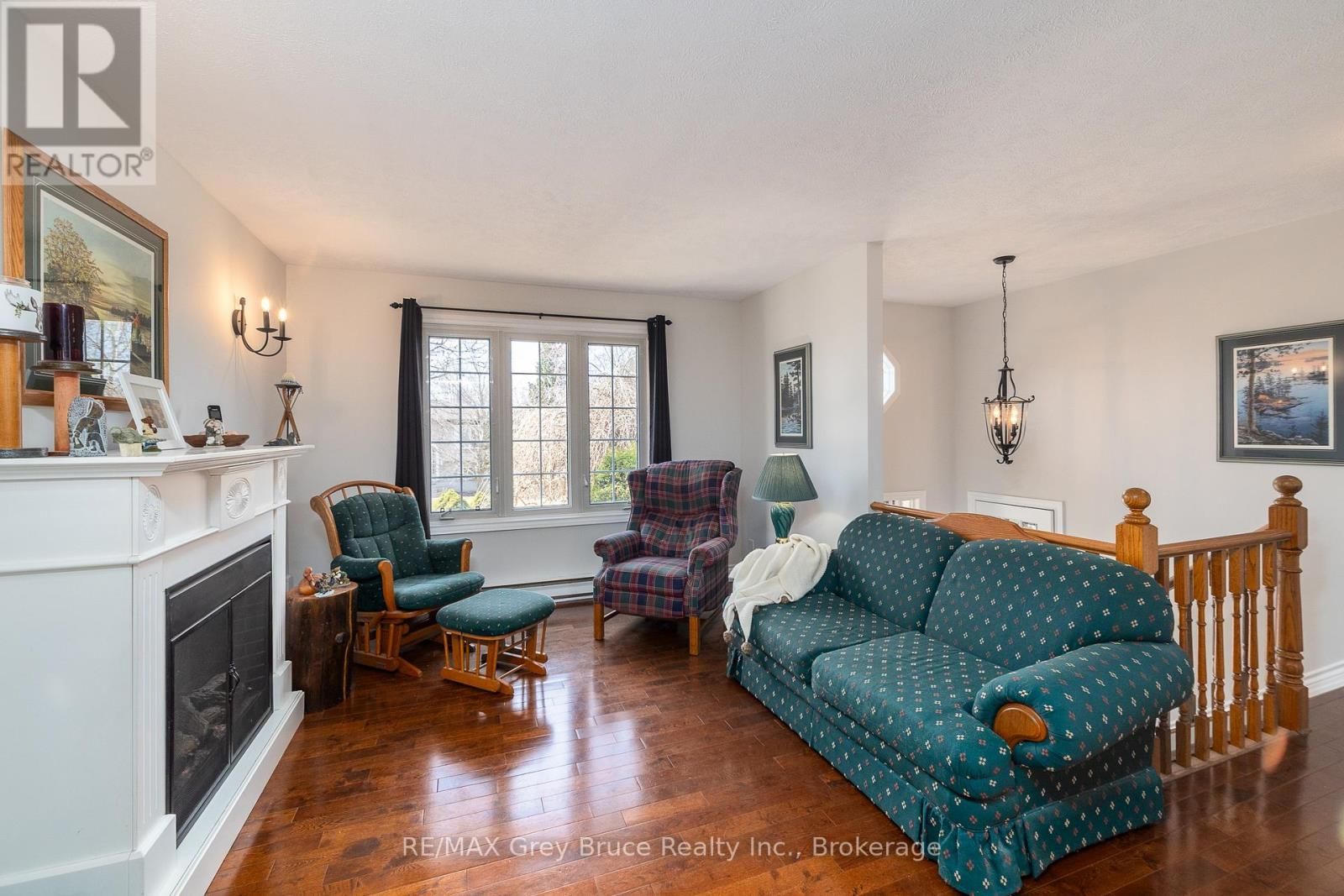 461 8TH 'A' AVENUE EAST Image 7