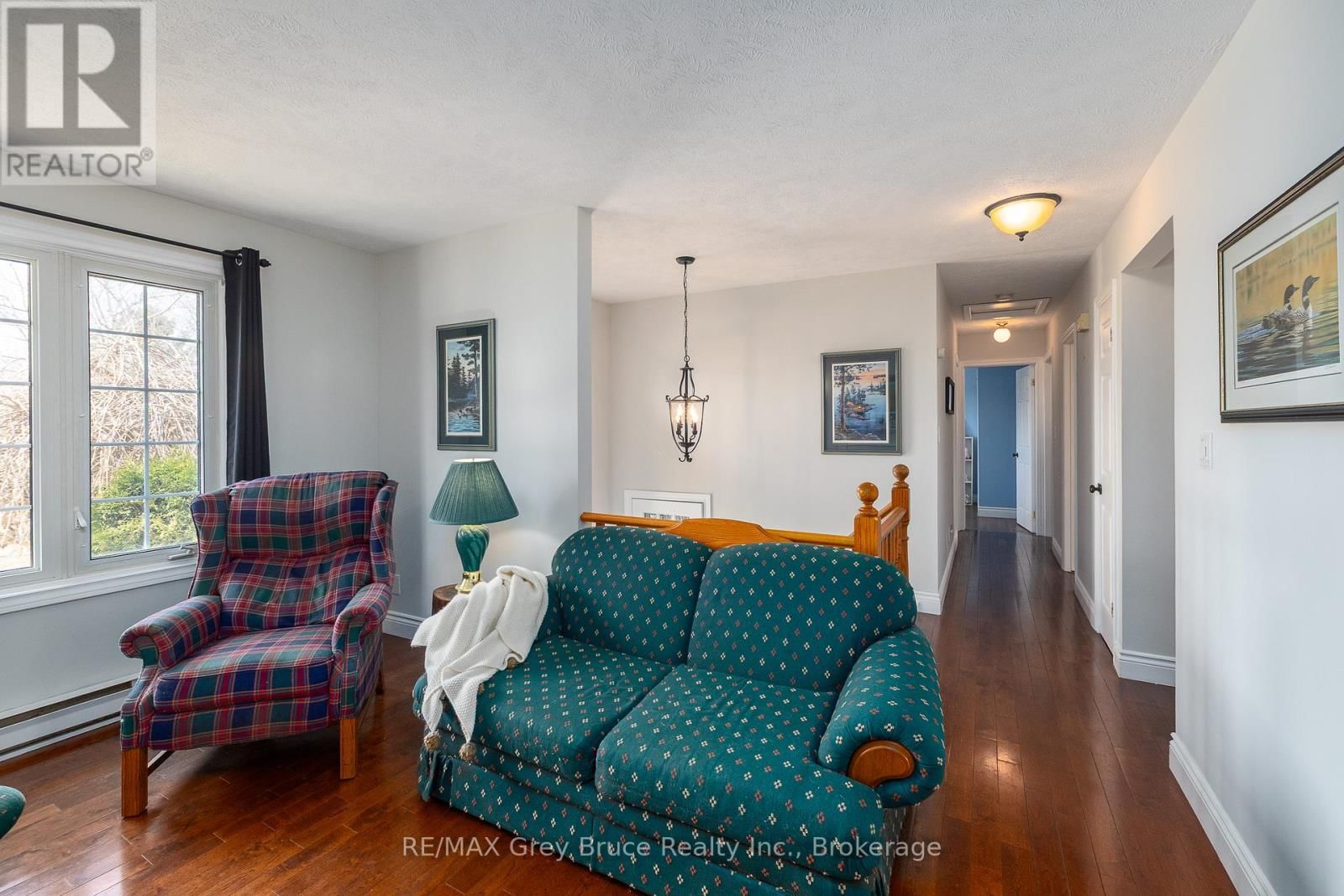 461 8TH 'A' AVENUE EAST Image 8