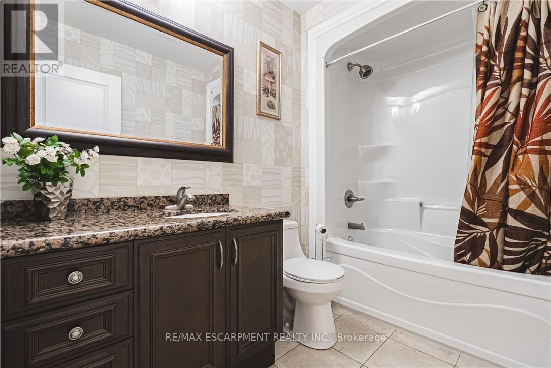 137 PINEHILL DRIVE Image 34