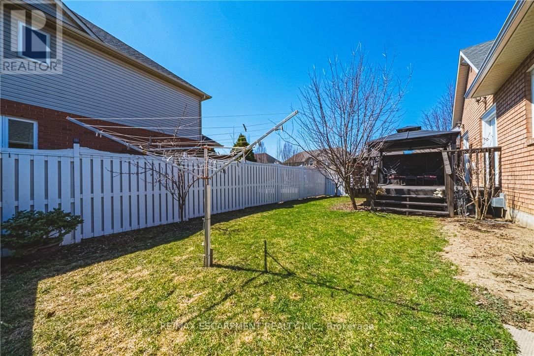 137 PINEHILL DRIVE Image 39