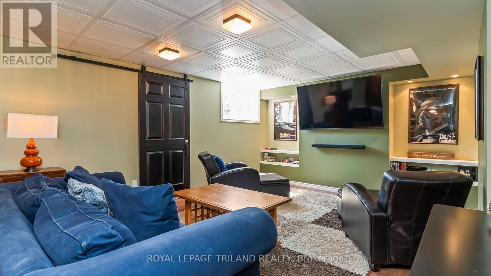 10 PRESPA COURT Image 34