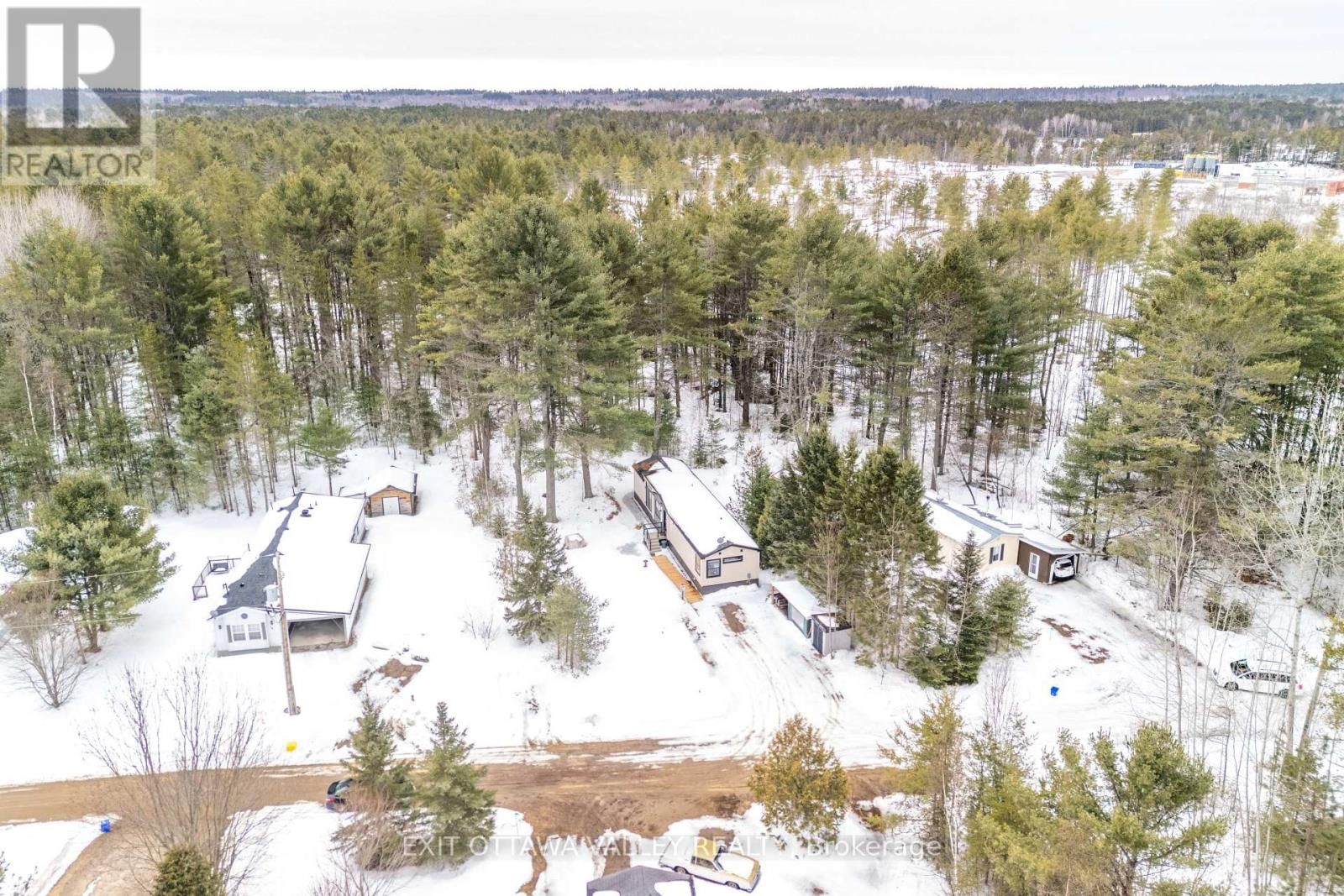 23 HUNTERS RUN LANE Image 31