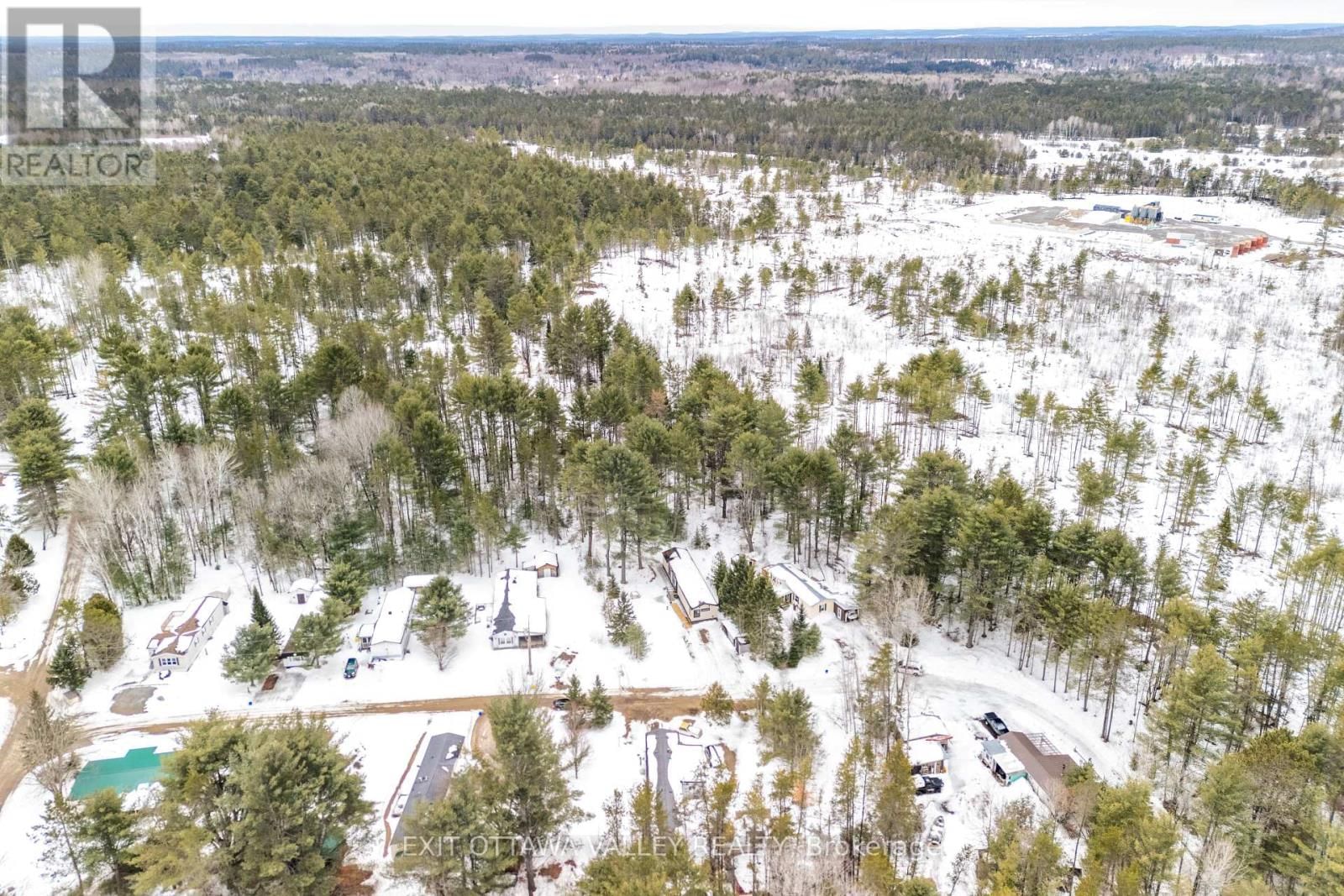 23 HUNTERS RUN LANE Image 33