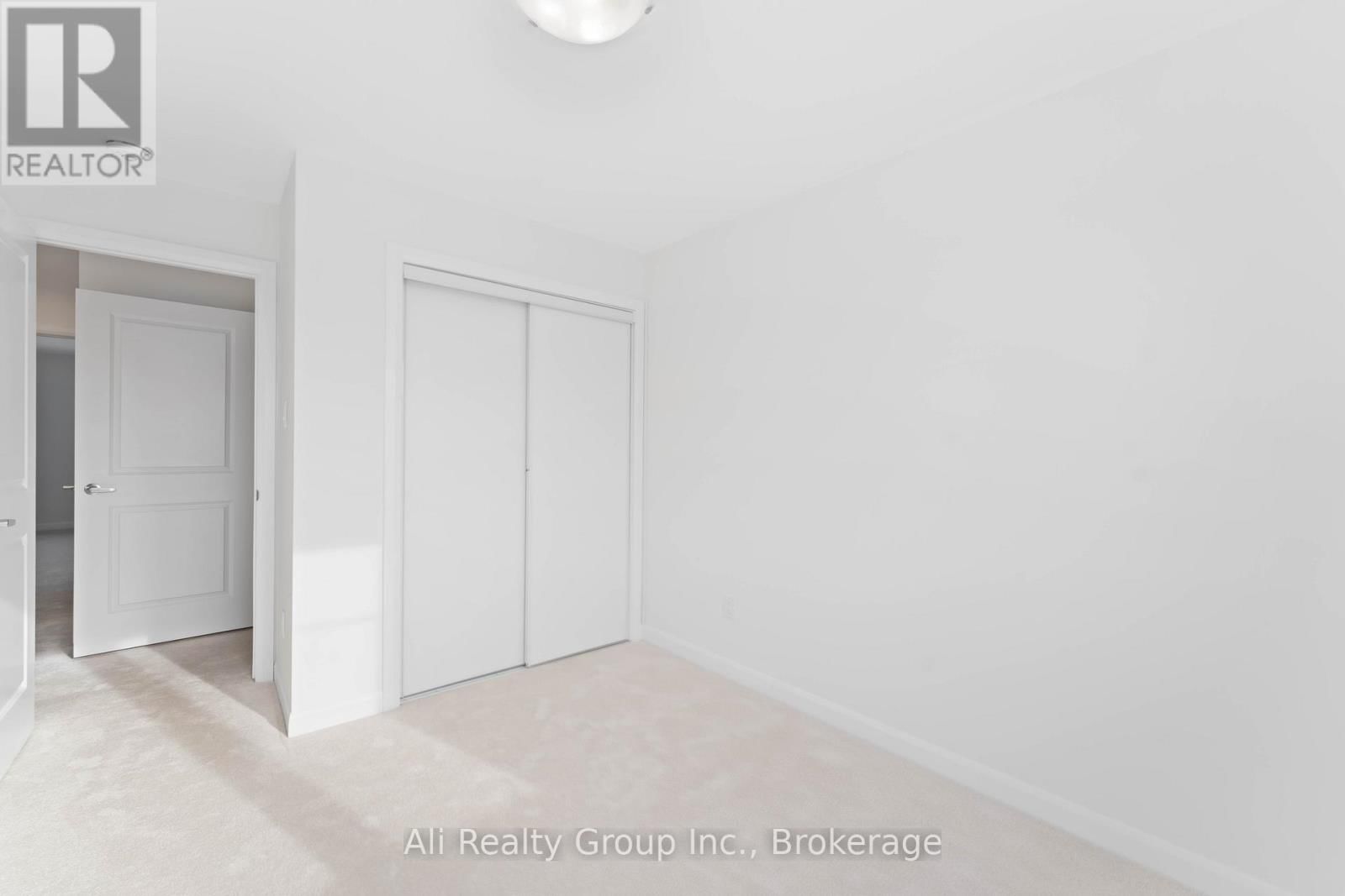 661 HAMSA STREET Image 22