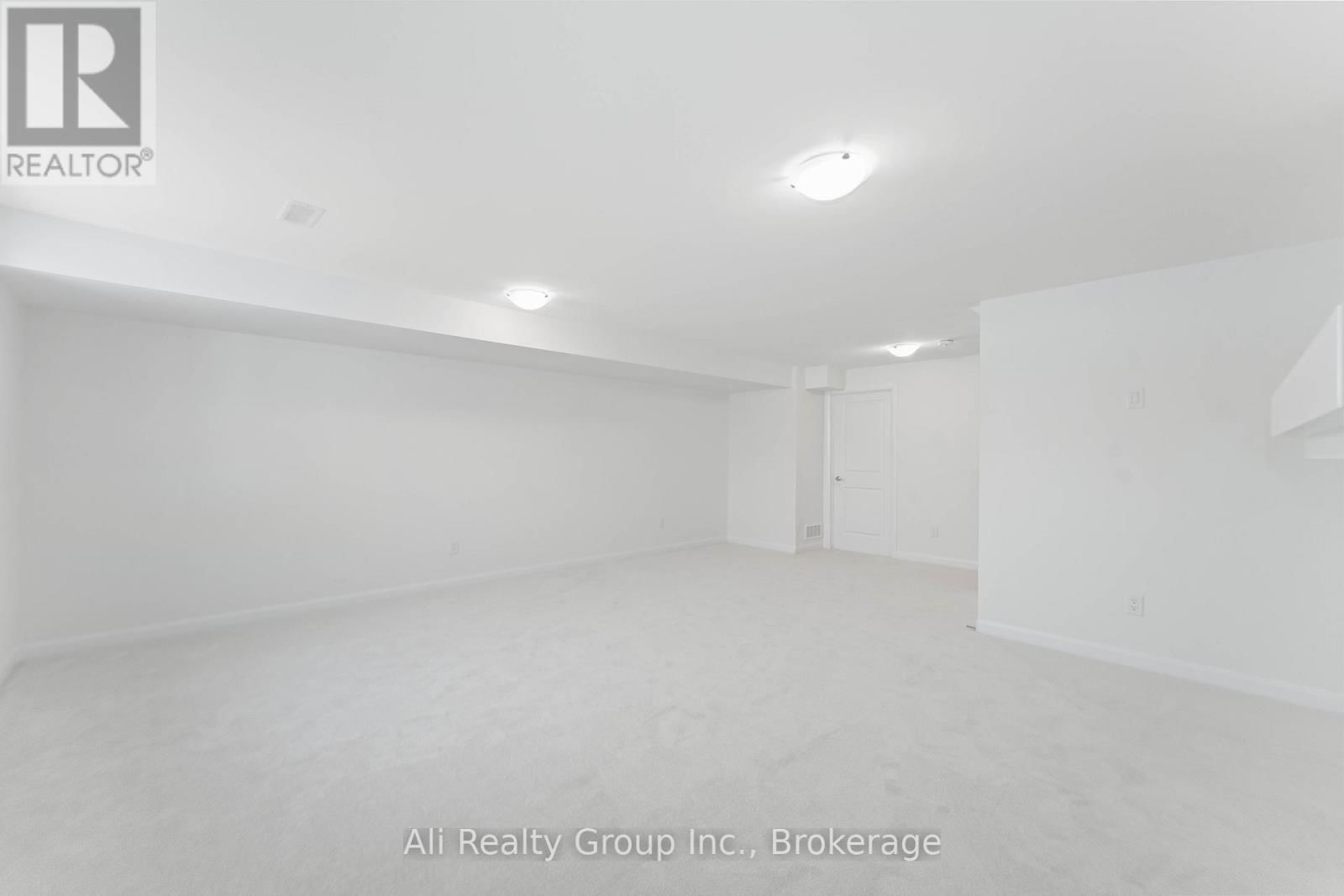 661 HAMSA STREET Image 30