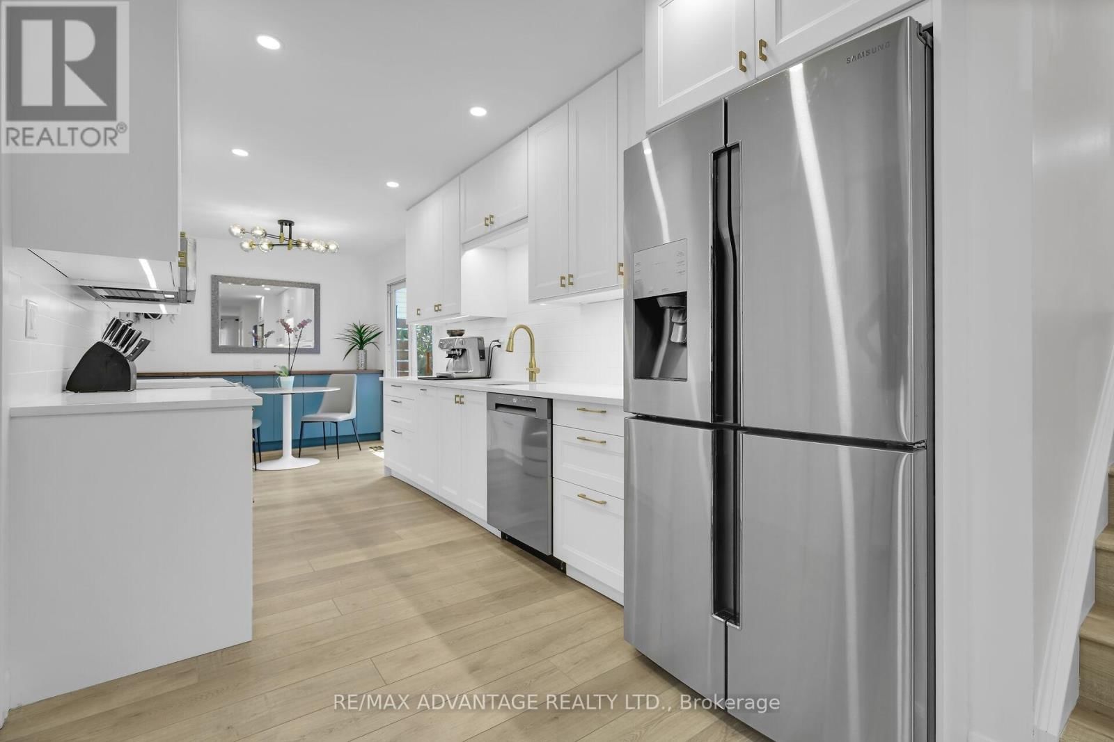 219 HIGHVIEW AVENUE WEST Image 27