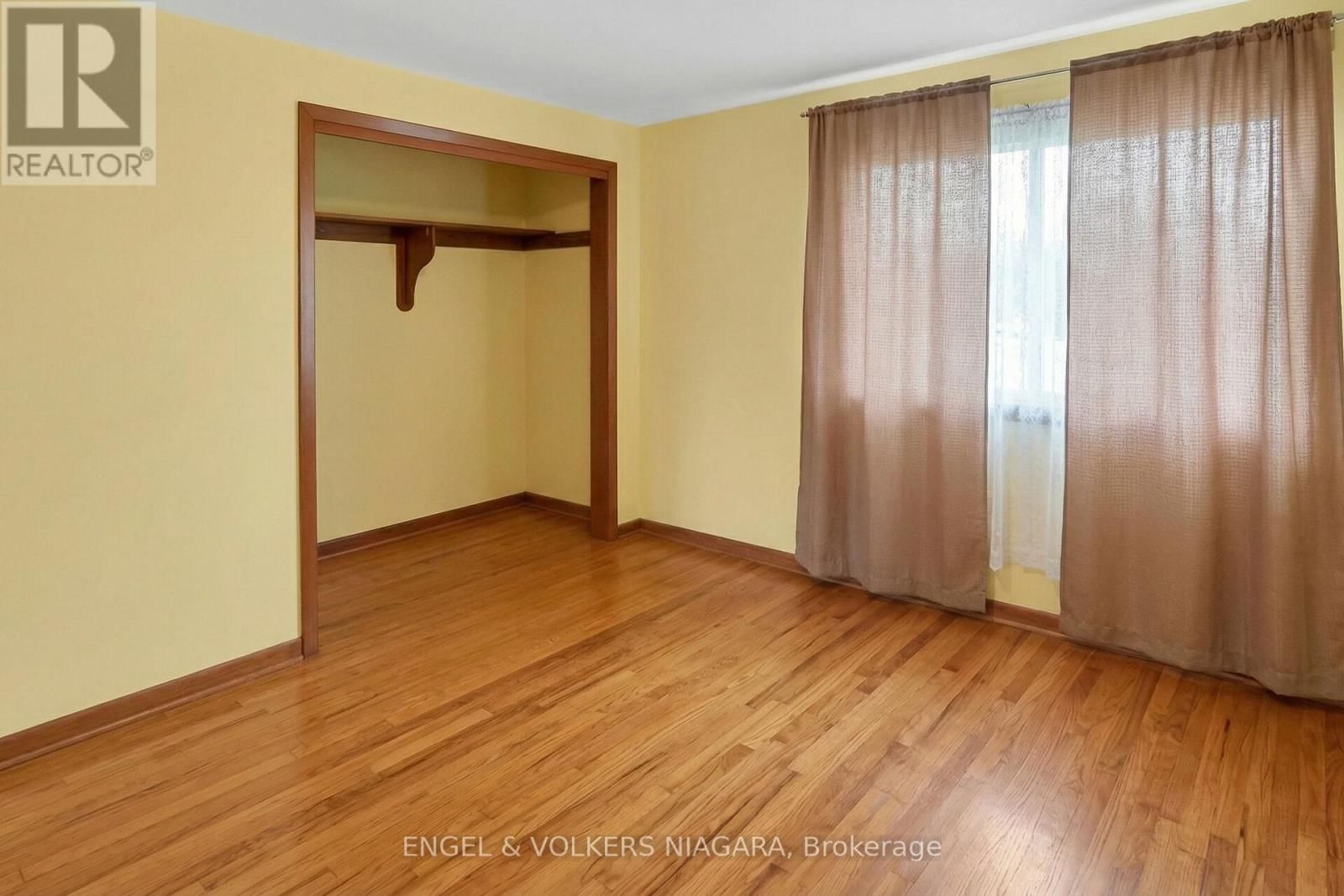 260 ST. PAUL STREET WEST Image 18